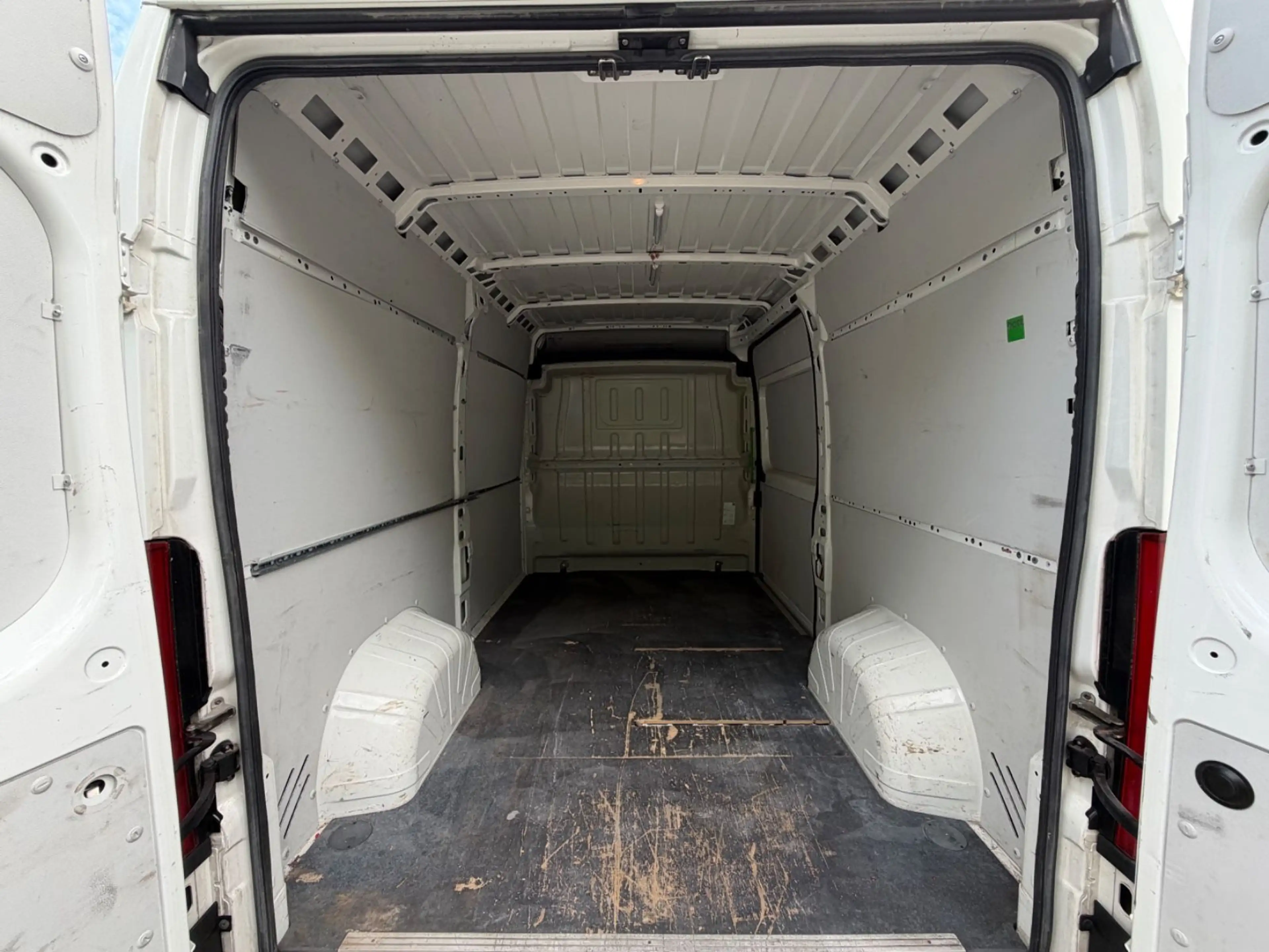 Peugeot Boxer 2.2 HDI *99 TKM *140 PS *KAMERA *AHK *L2H2 — photo 13