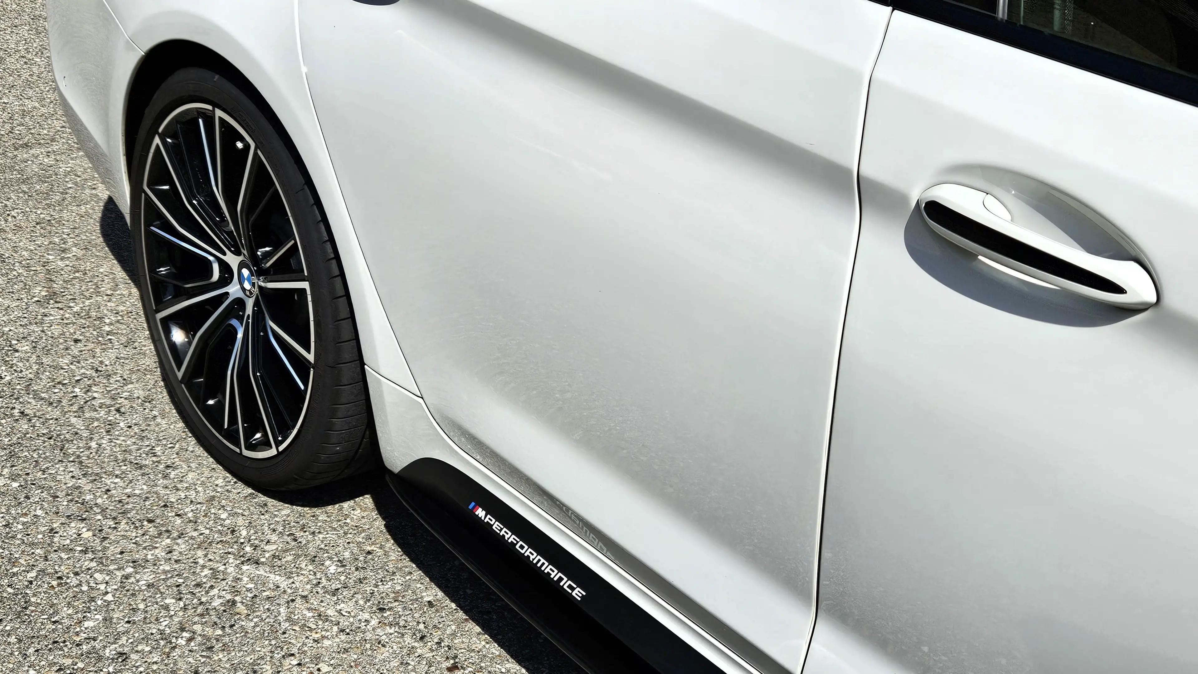 BMW 550 d xDrive*PANO*B&W*Massage*TV*NP: 138.000** — photo 15