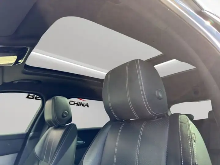 Land Rover Range Rover Velar 2018, foto 14