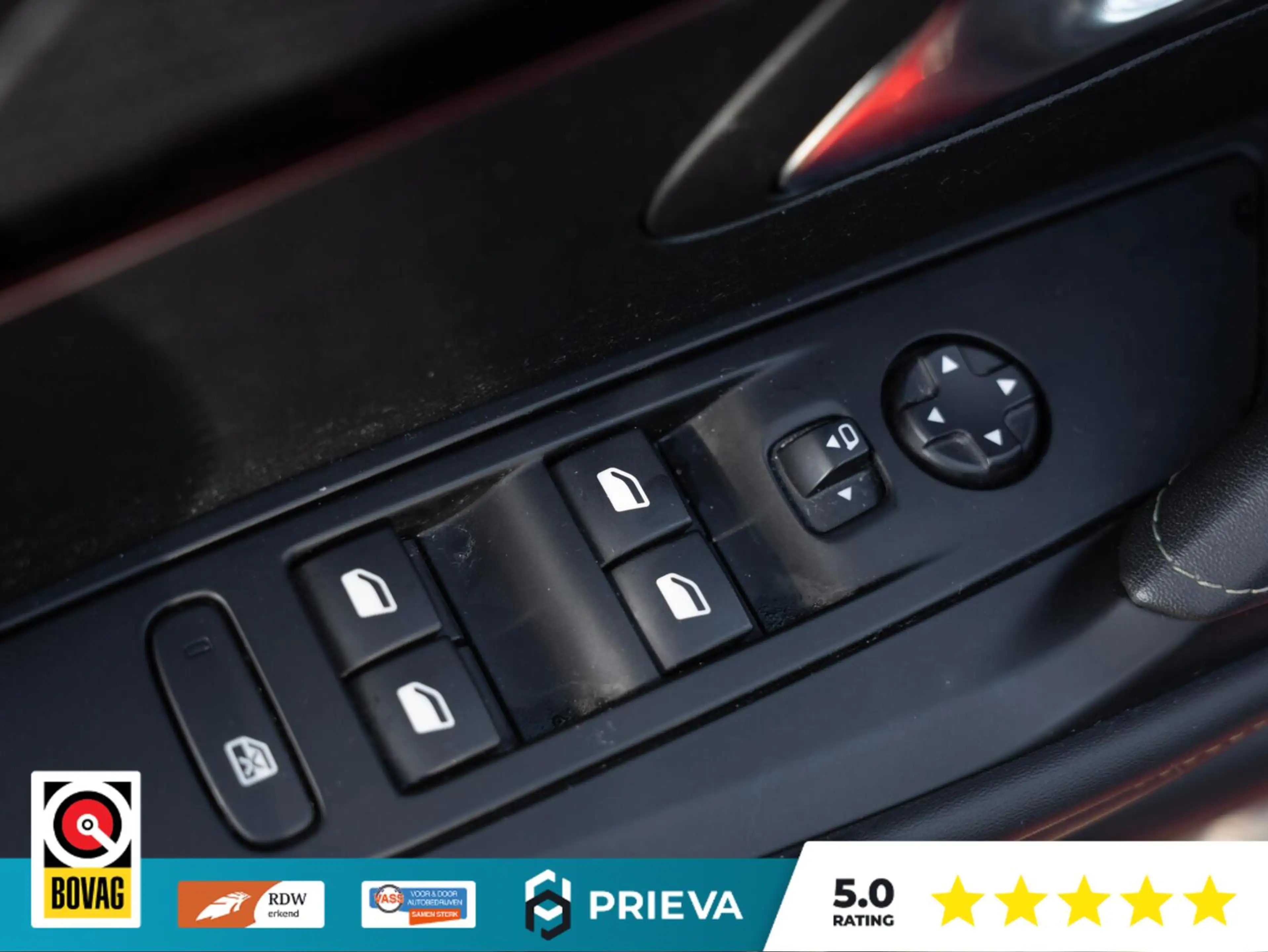 Peugeot e-208 EV GT PANO 350 50 kWh — photo 48