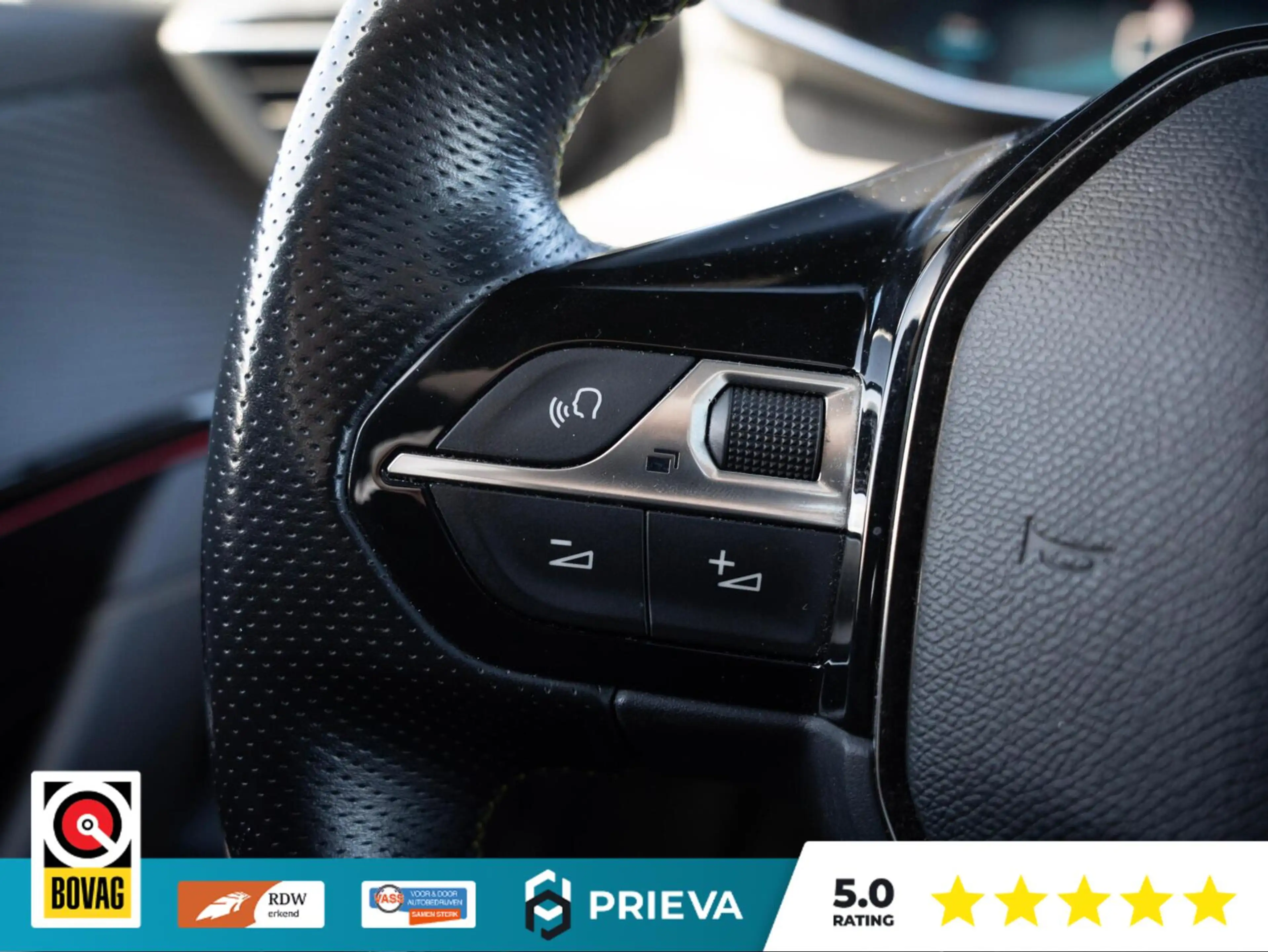 Peugeot e-208 EV GT PANO 350 50 kWh — photo 45