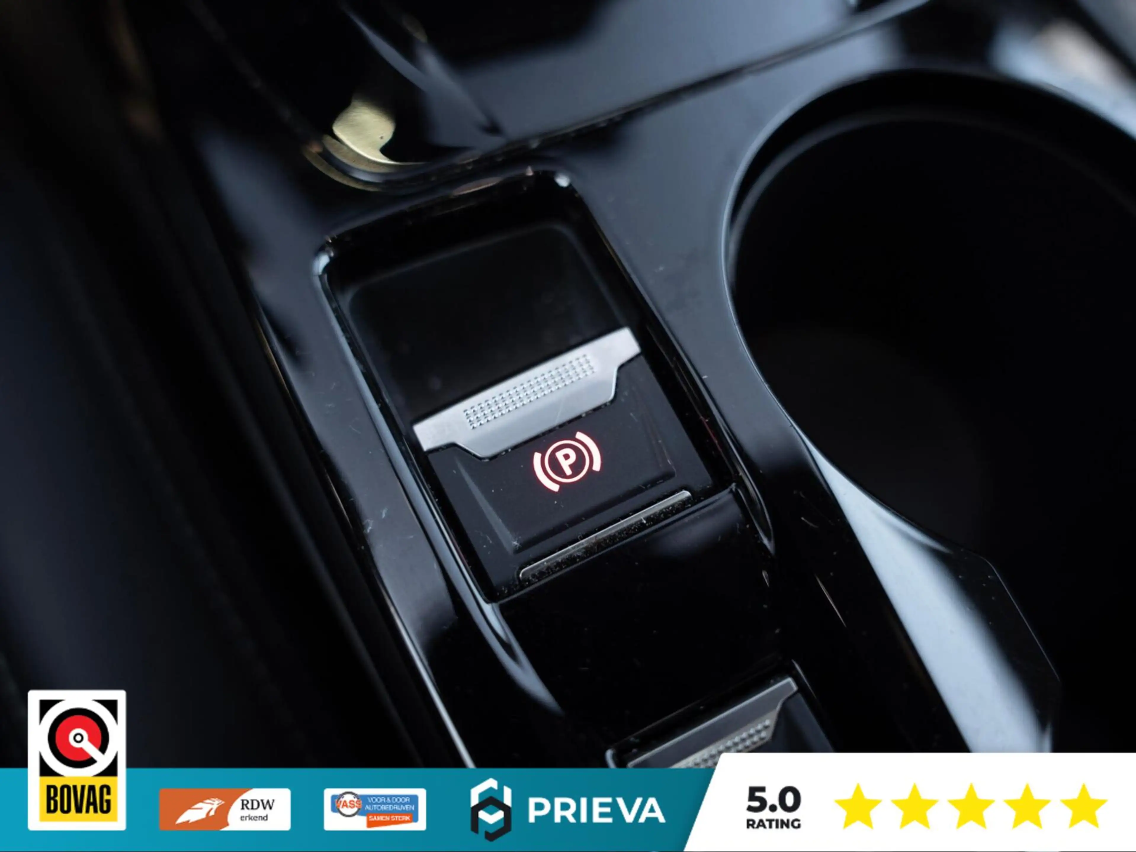 Peugeot e-208 EV GT PANO 350 50 kWh — photo 38