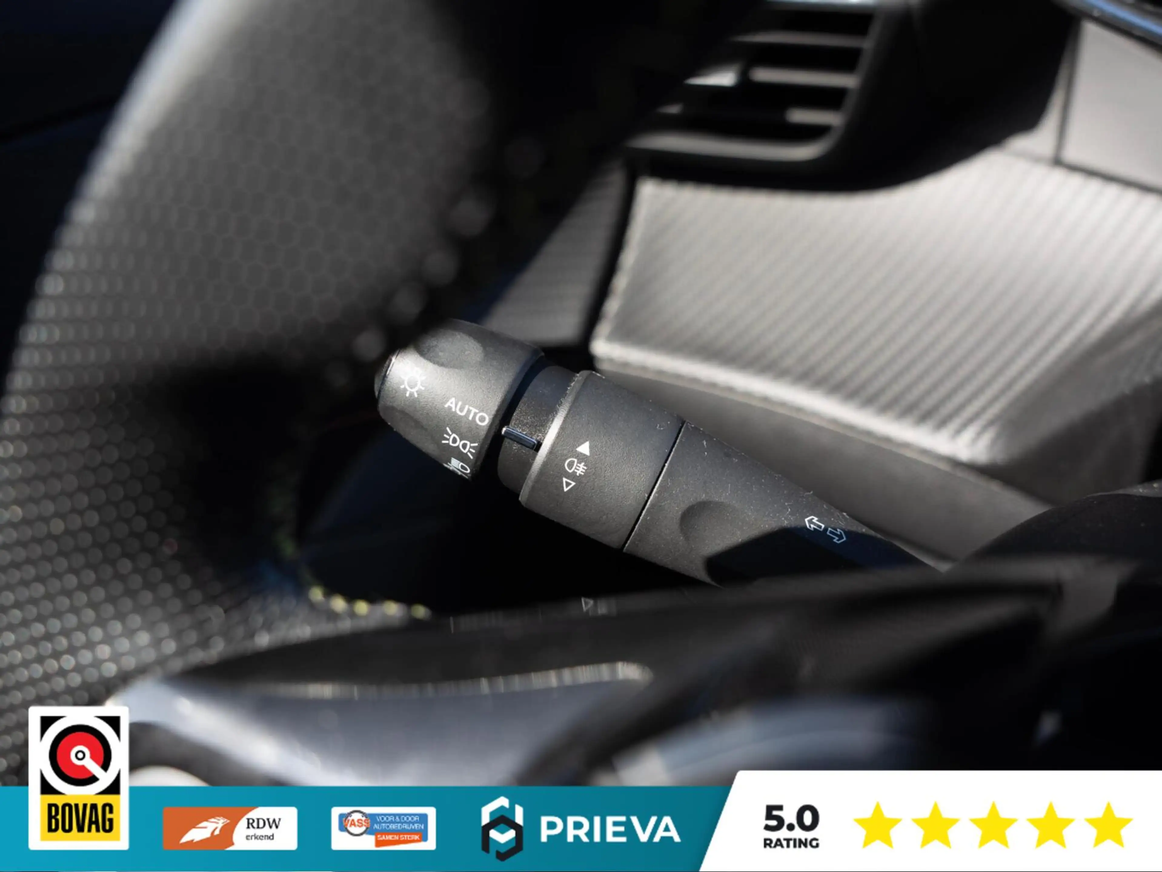 Peugeot e-208 EV GT PANO 350 50 kWh — photo 44