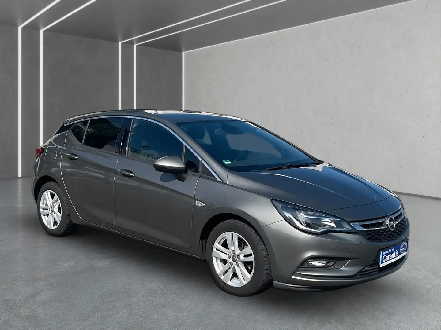 Opel Astra K Lim. 5-trg. Dynamic Wagen Nr 047 Grau - 2