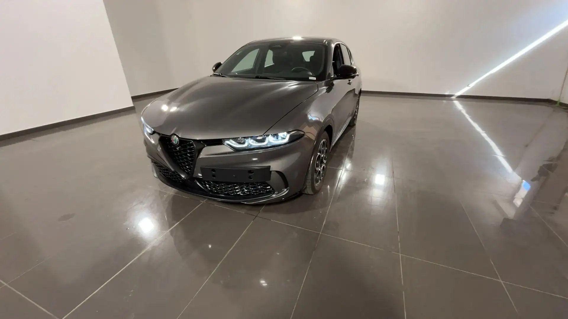 Alfa Romeo Tonale Tonale 1.5 hybrid Sprint 130cv tct7 Grey - 1