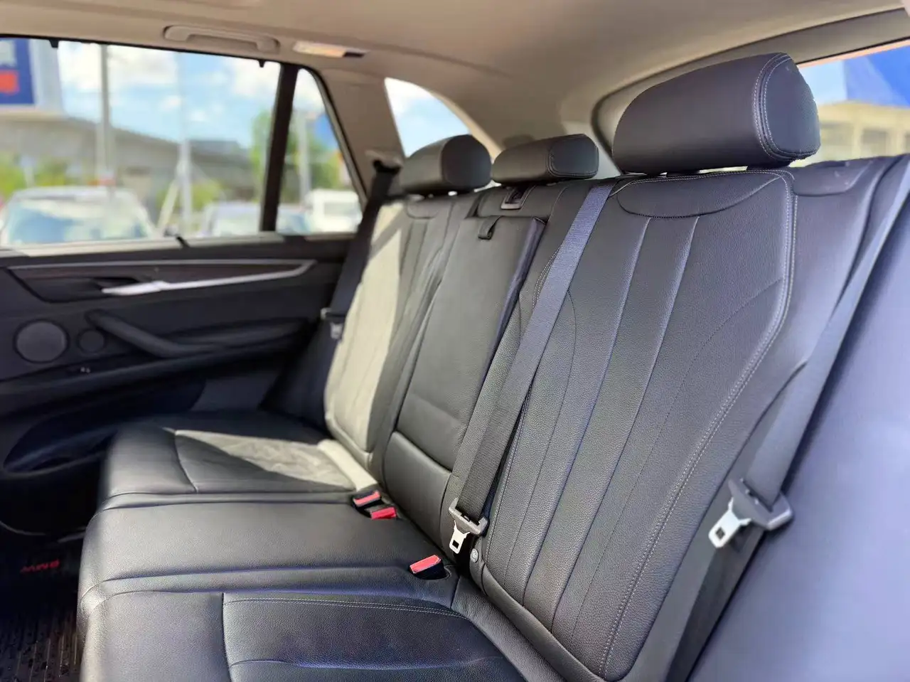 BMW X5 photo BMW X5