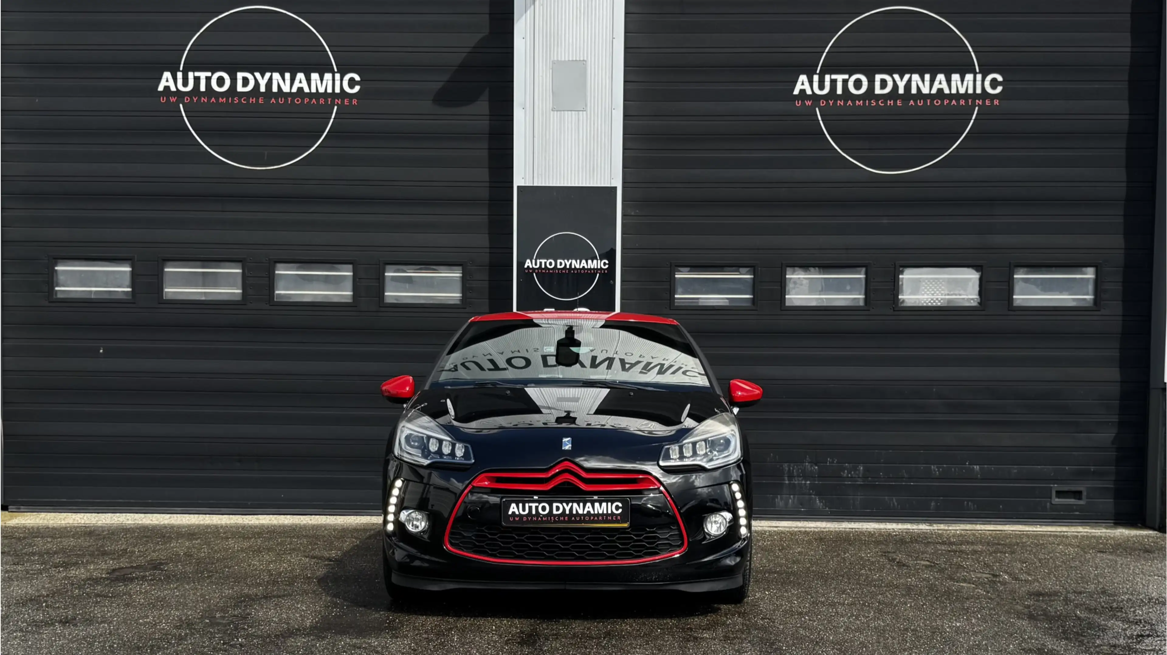 Citroen DS3 1.2 PureTech So Red — photo 7