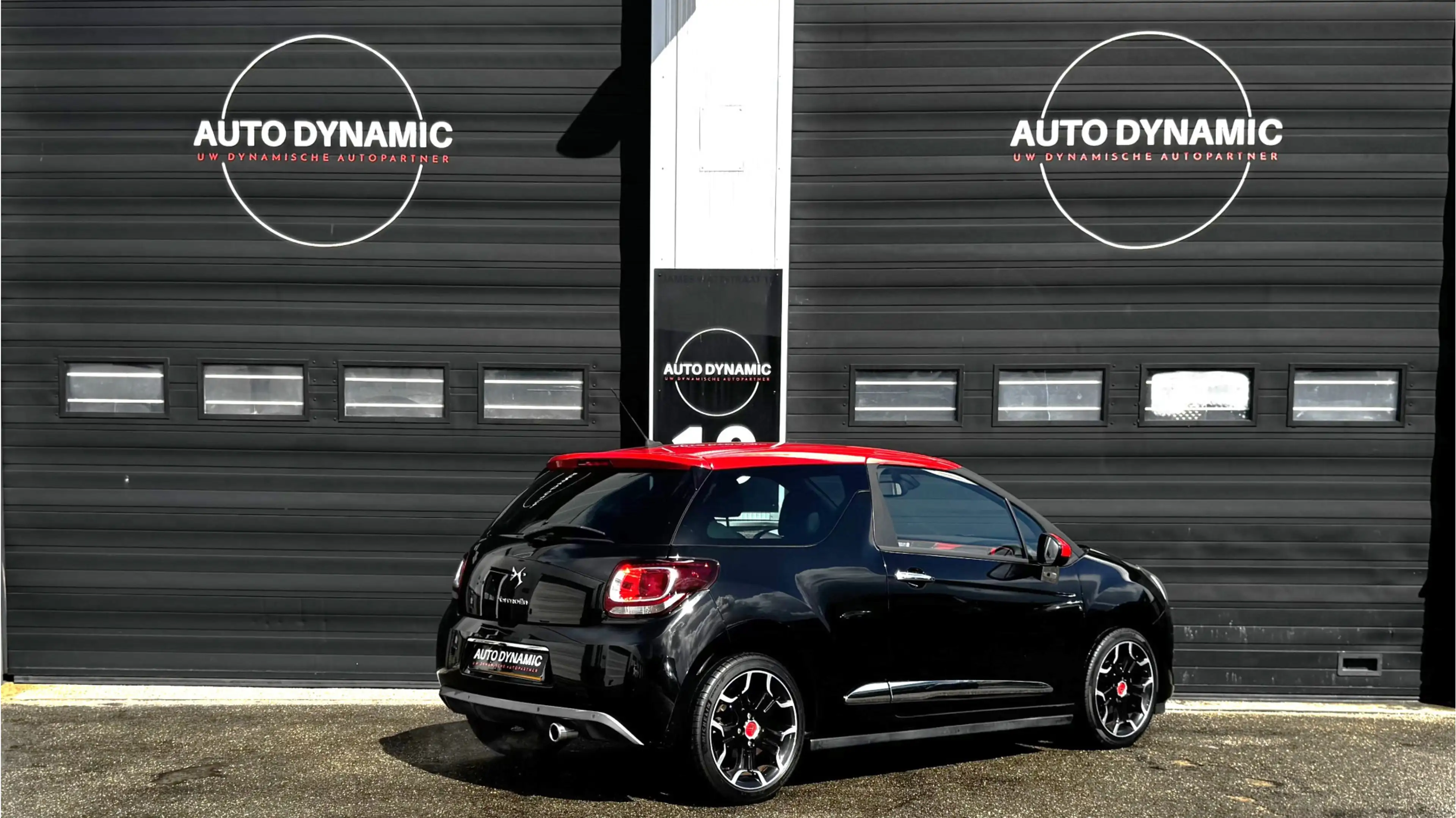 Citroen DS3 1.2 PureTech So Red — photo 2
