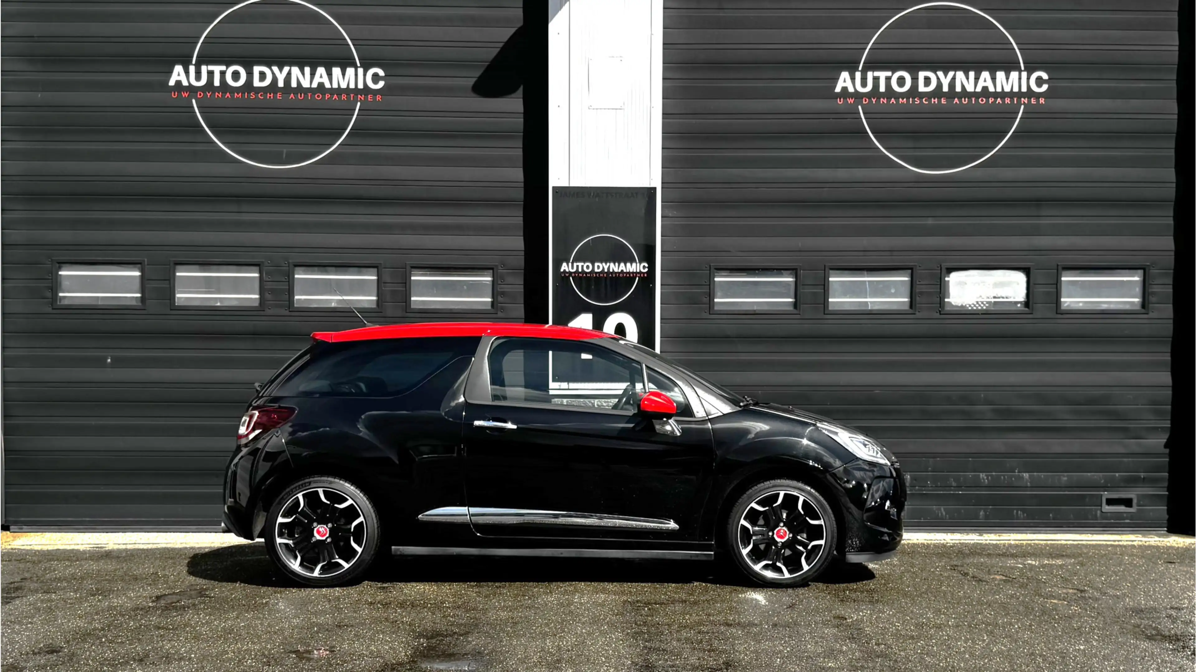 Citroen DS3 1.2 PureTech So Red — photo 3