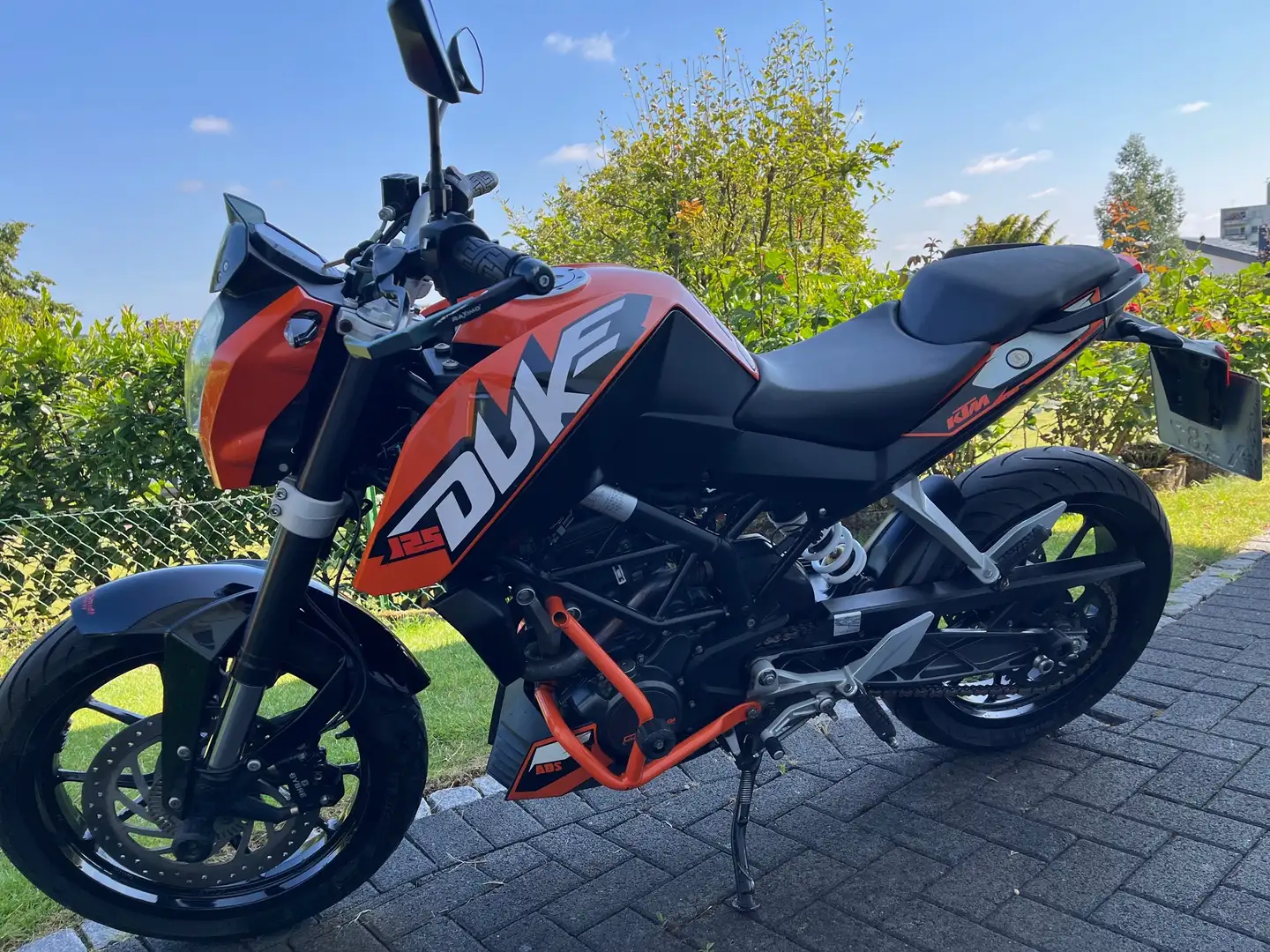 KTM 125 Duke Orange - 2