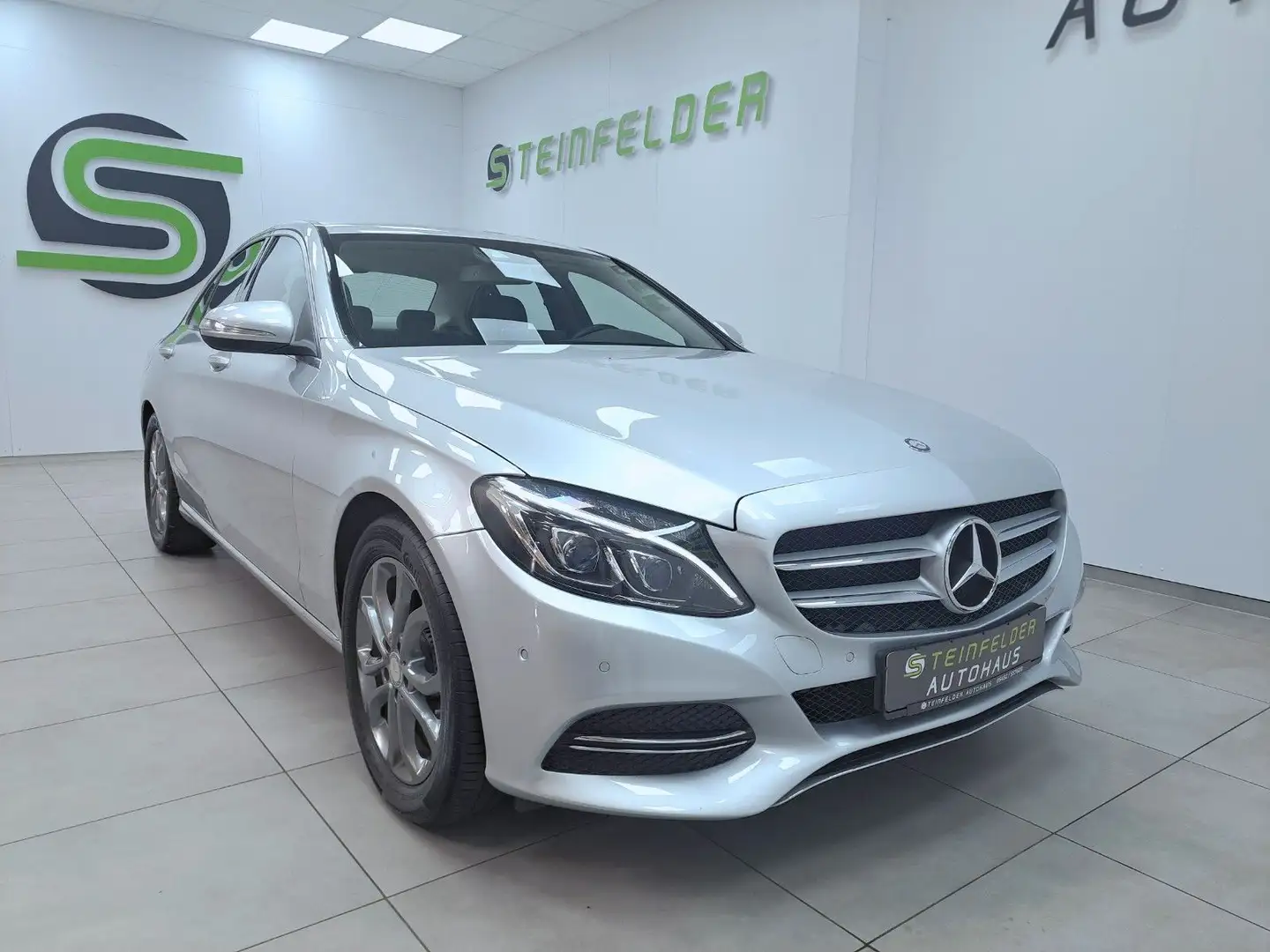 Mercedes-Benz C 220 BlueTec / d / SHZ / TEMPOMAT / NAVI Срібний - 1