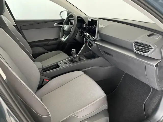 Seat Leon view 5