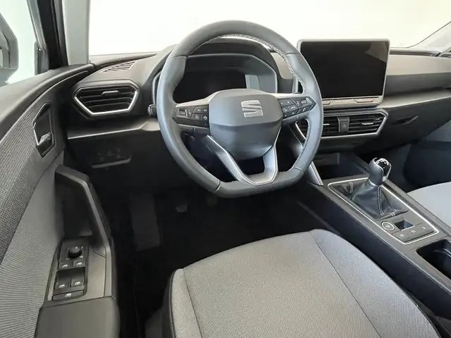 Seat Leon view 9