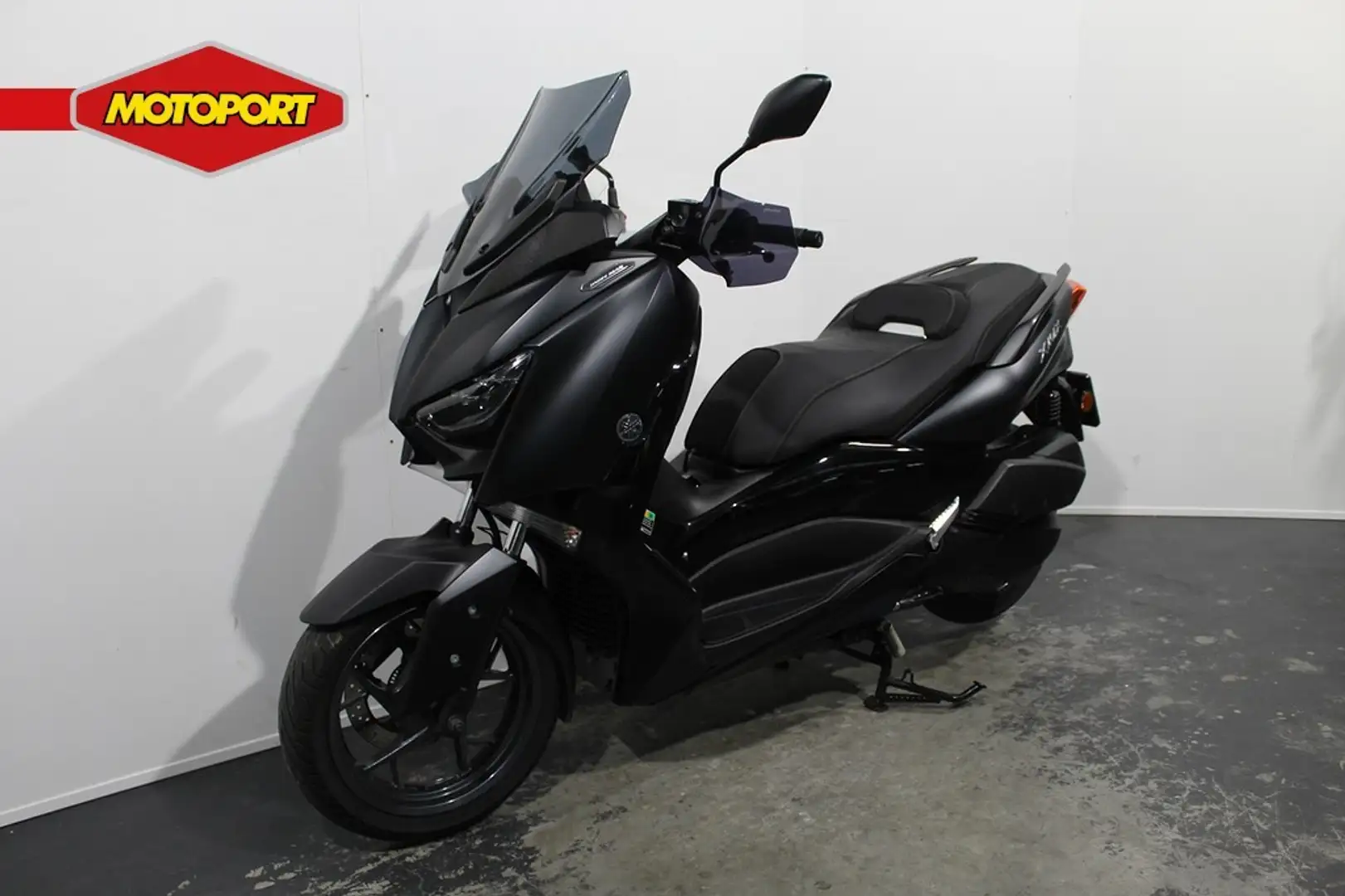 Yamaha X-Max 300 XMAX Tech Zwart - 2