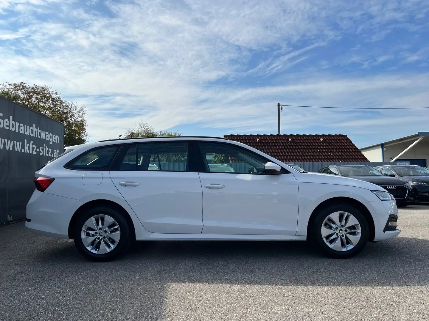 Skoda Octavia Combi 2,0 TDI Ambition | AHK Weiß - 2