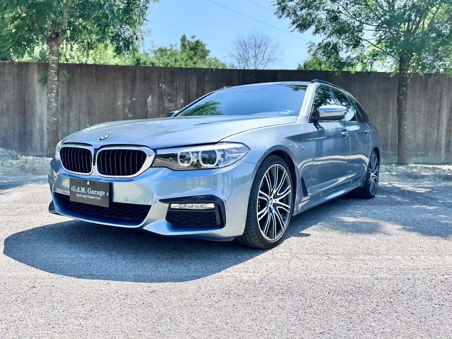 BMW 530 BMW 530d Touring Msport 249cv auto Grigio - 1