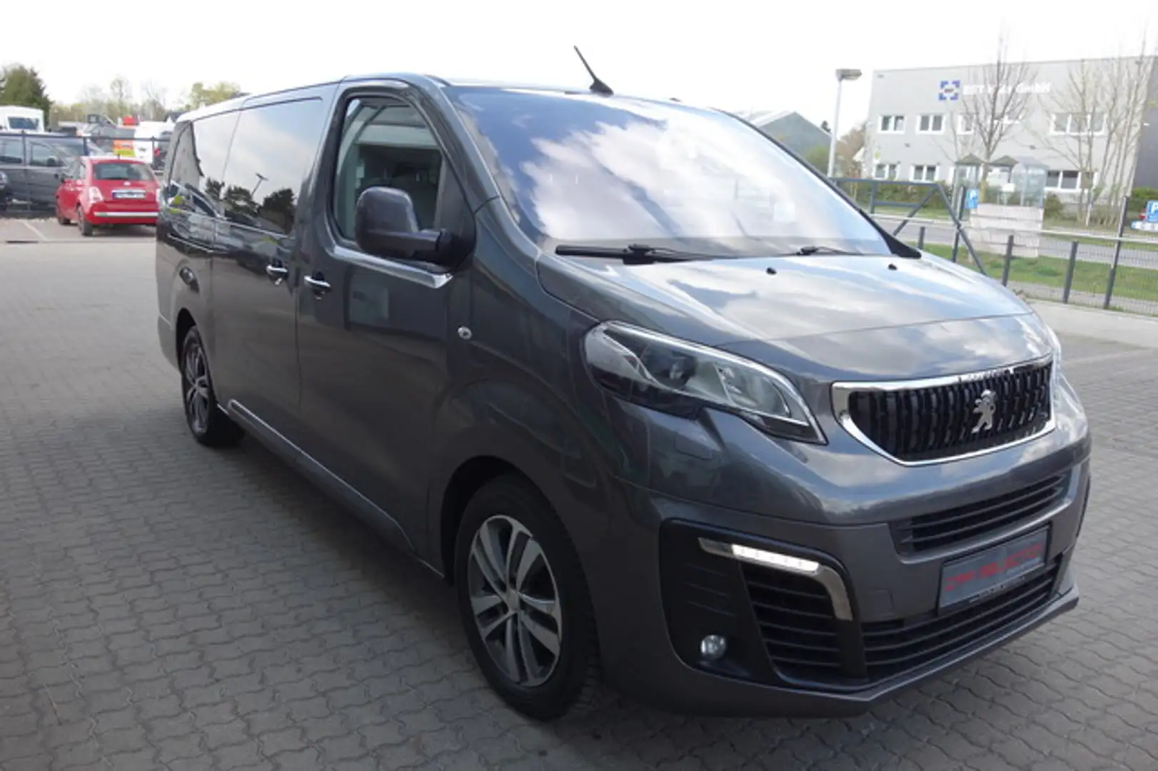 Peugeot Traveller 2.0 BHDI Allure L3/XL 2eTÜR/PANO/ACC/XEN Grau - 2