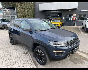 1.3 Turbo T4 PHEV Trailhawk