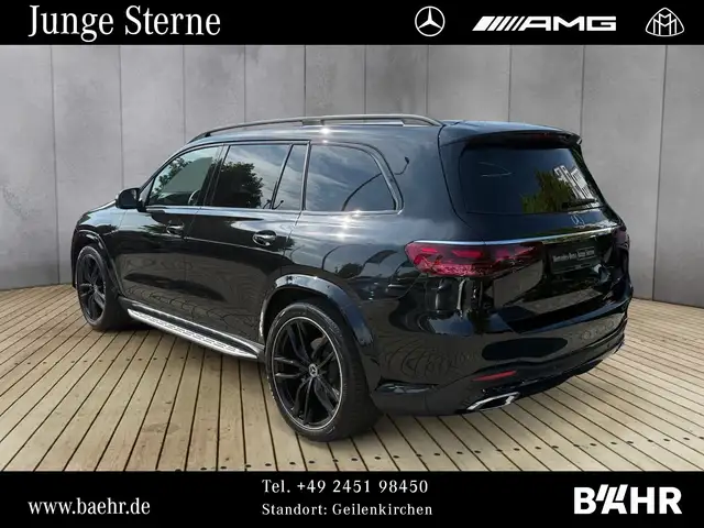 Mercedes-Benz GLS view 3
