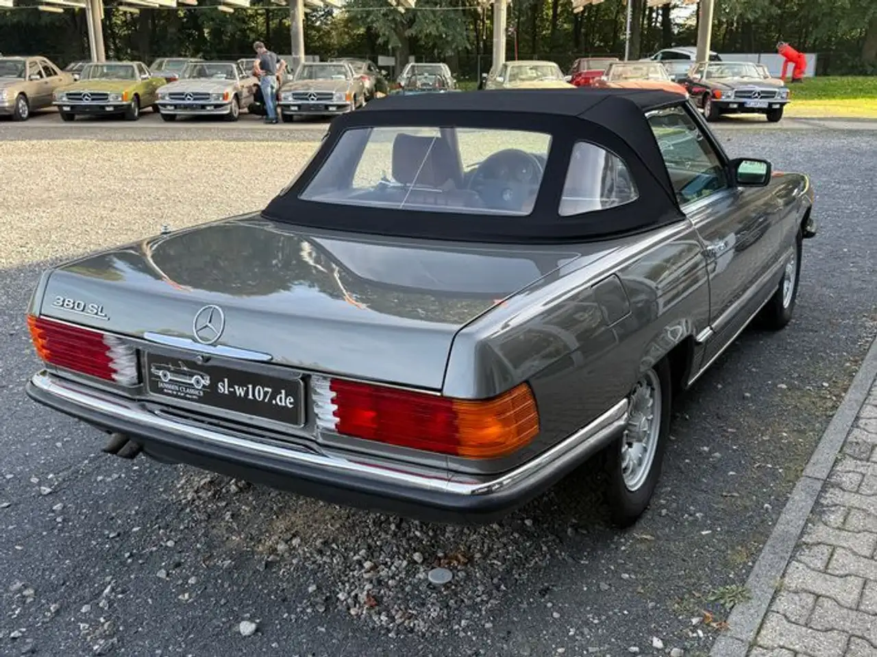 Mercedes-Benz SL 380 380 SL Automatik / Anthrazit sehr schön, foto 3
