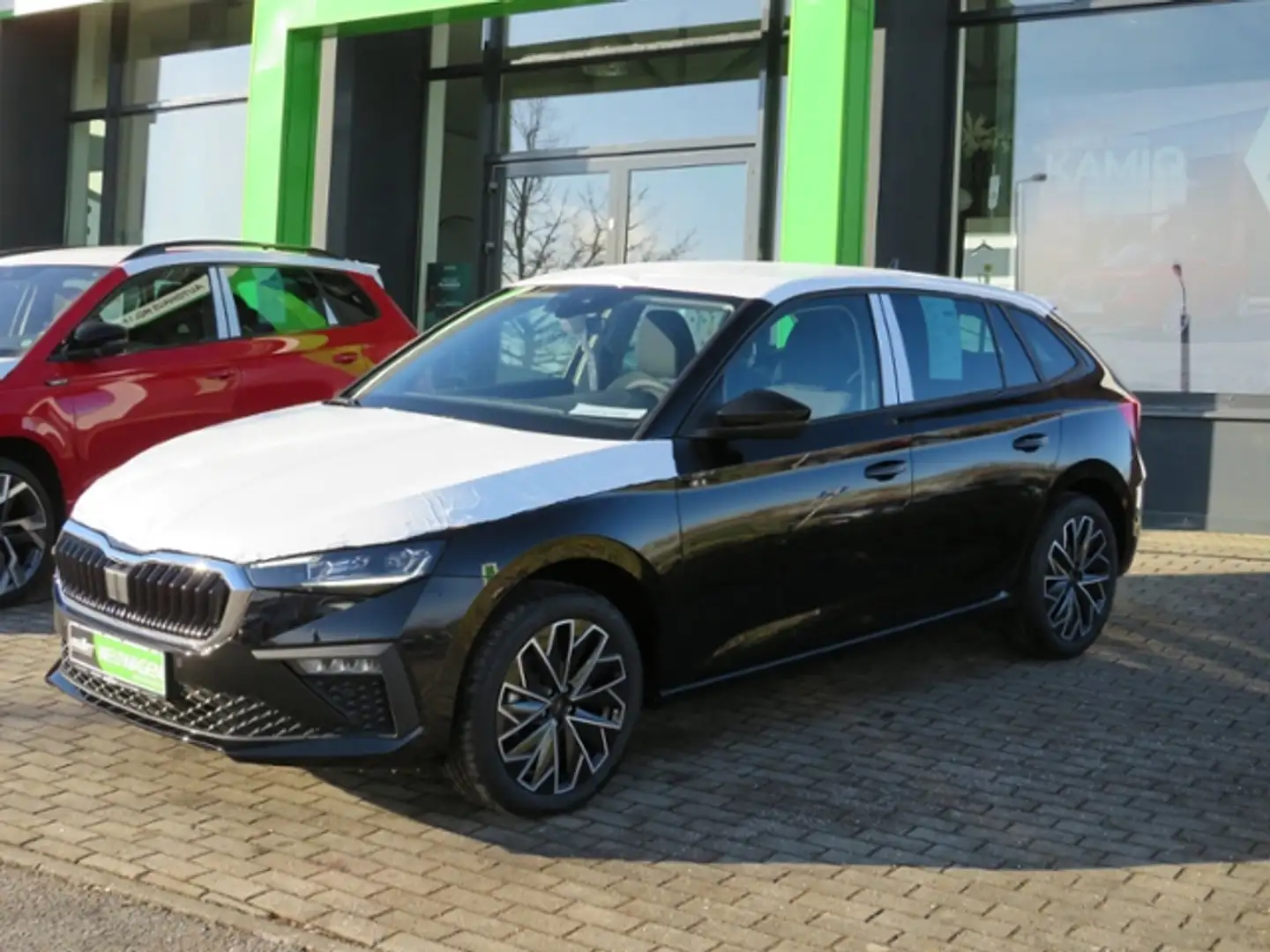 Skoda Scala Tour 1.0TSI 85kW NAVI ACC vorb. AHK Nero - 2