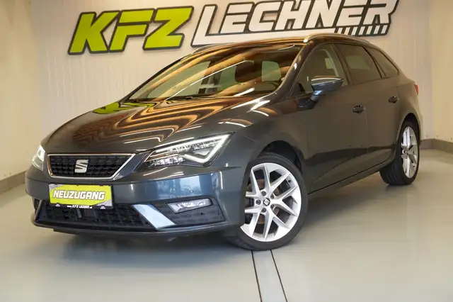 Seat Leon view 8