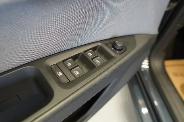 Seat Leon view 14