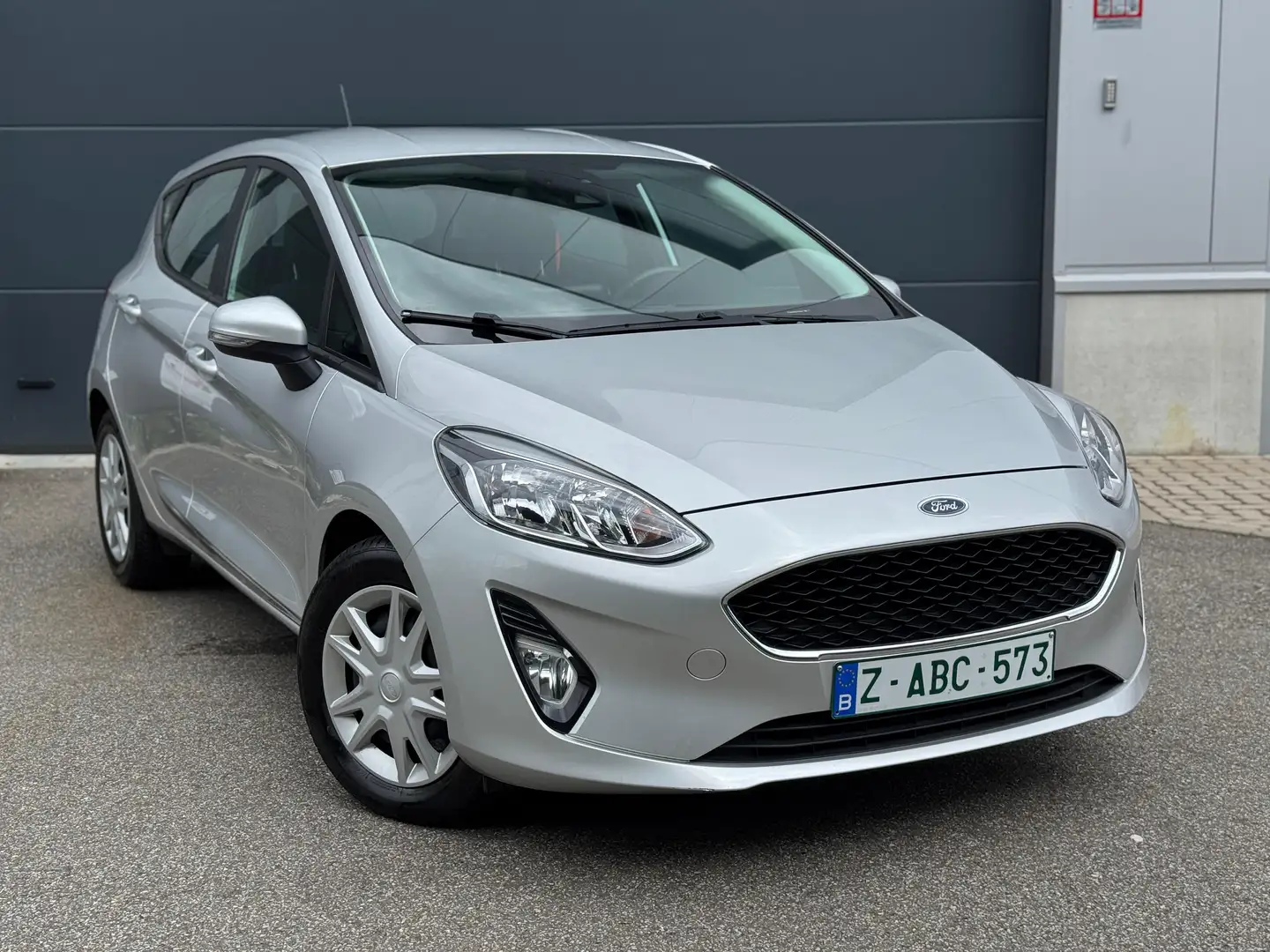Ford Fiesta GERESERVEERD Silber - 2