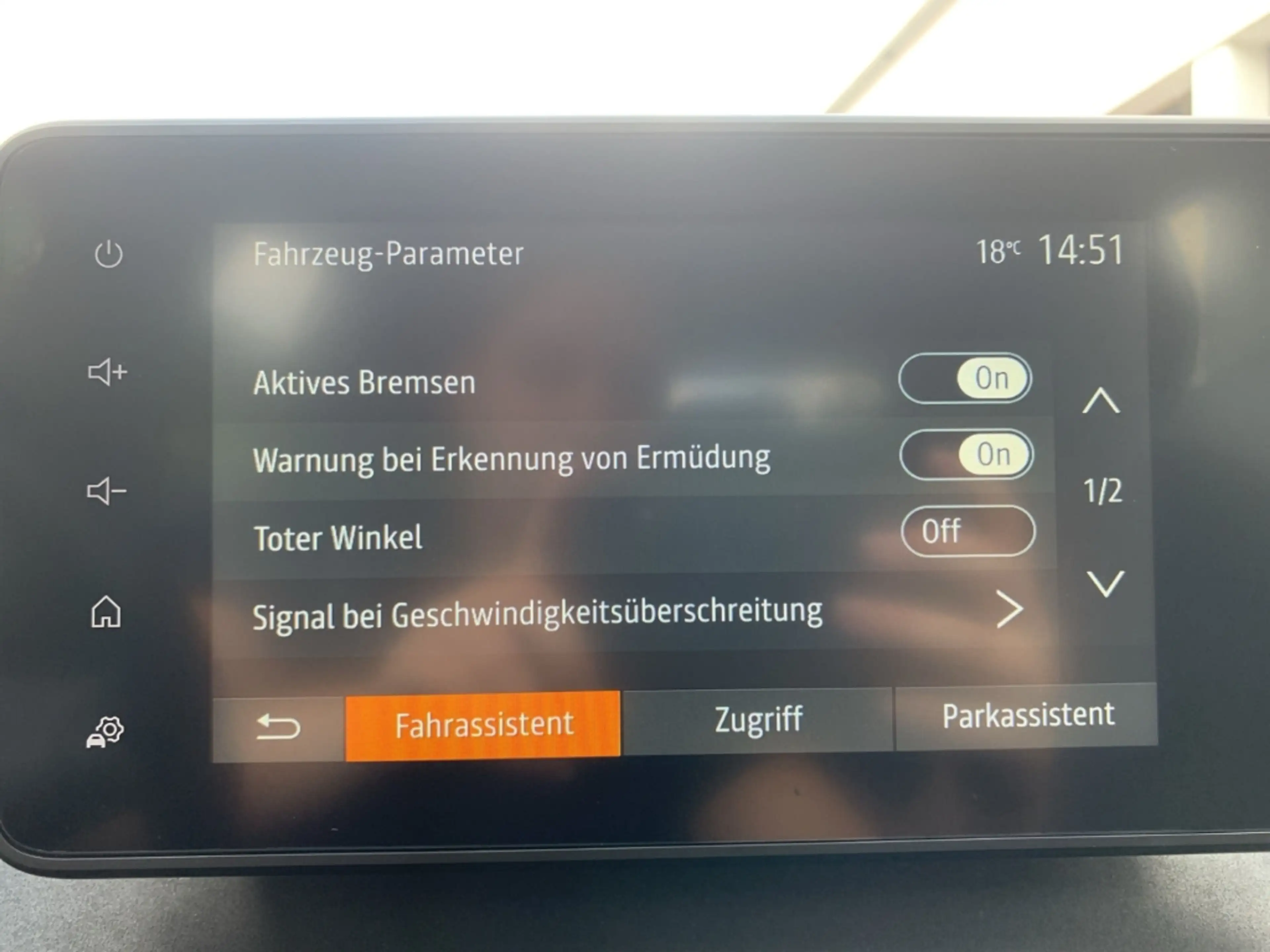 Dacia Jogger EXTREME+ TCe 110 RENEW Extreme 7-SITZER+NAVI+LED — photo 29