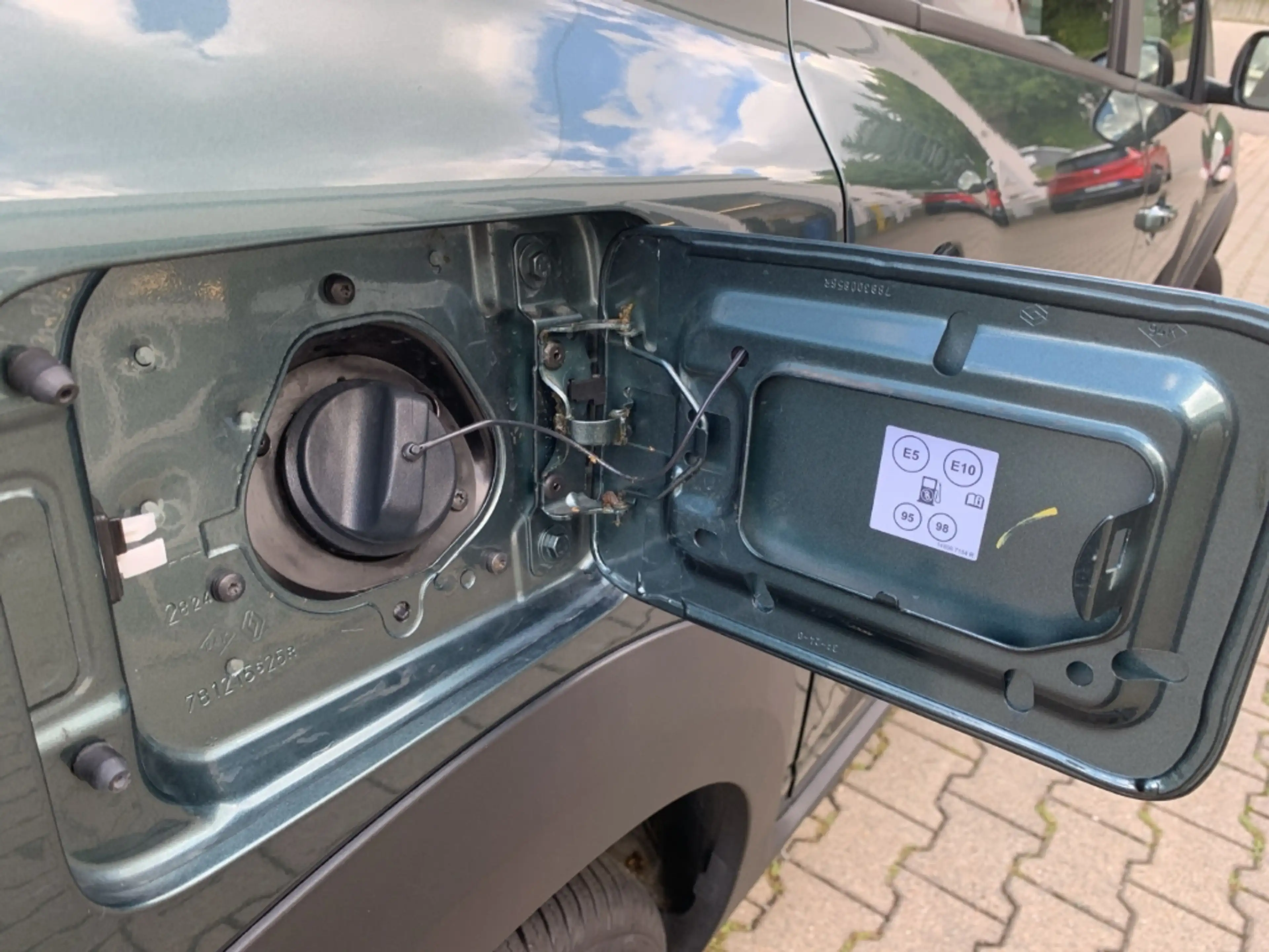 Dacia Jogger EXTREME+ TCe 110 RENEW Extreme 7-SITZER+NAVI+LED — photo 28
