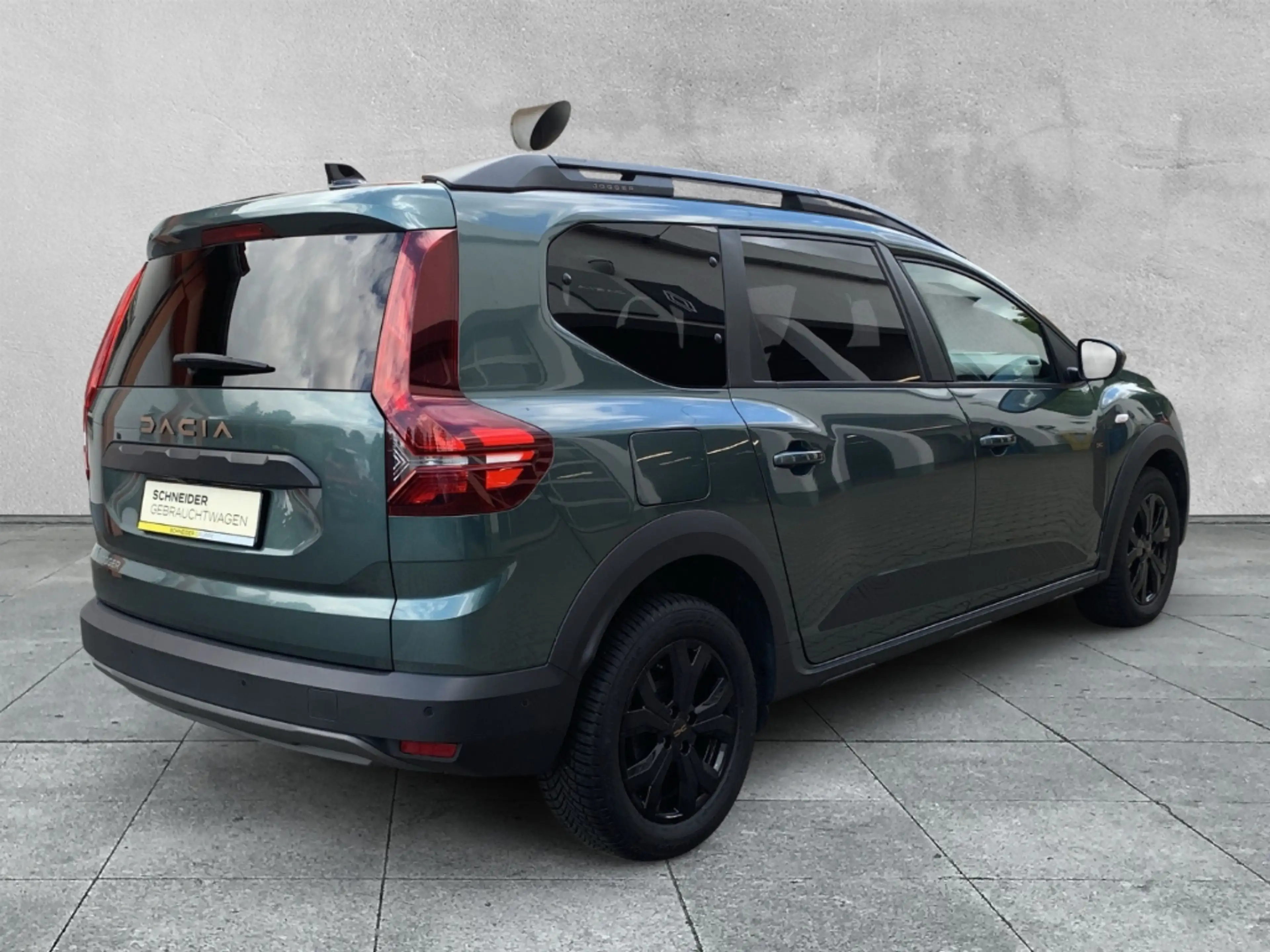 Dacia Jogger EXTREME+ TCe 110 RENEW Extreme 7-SITZER+NAVI+LED — photo 5