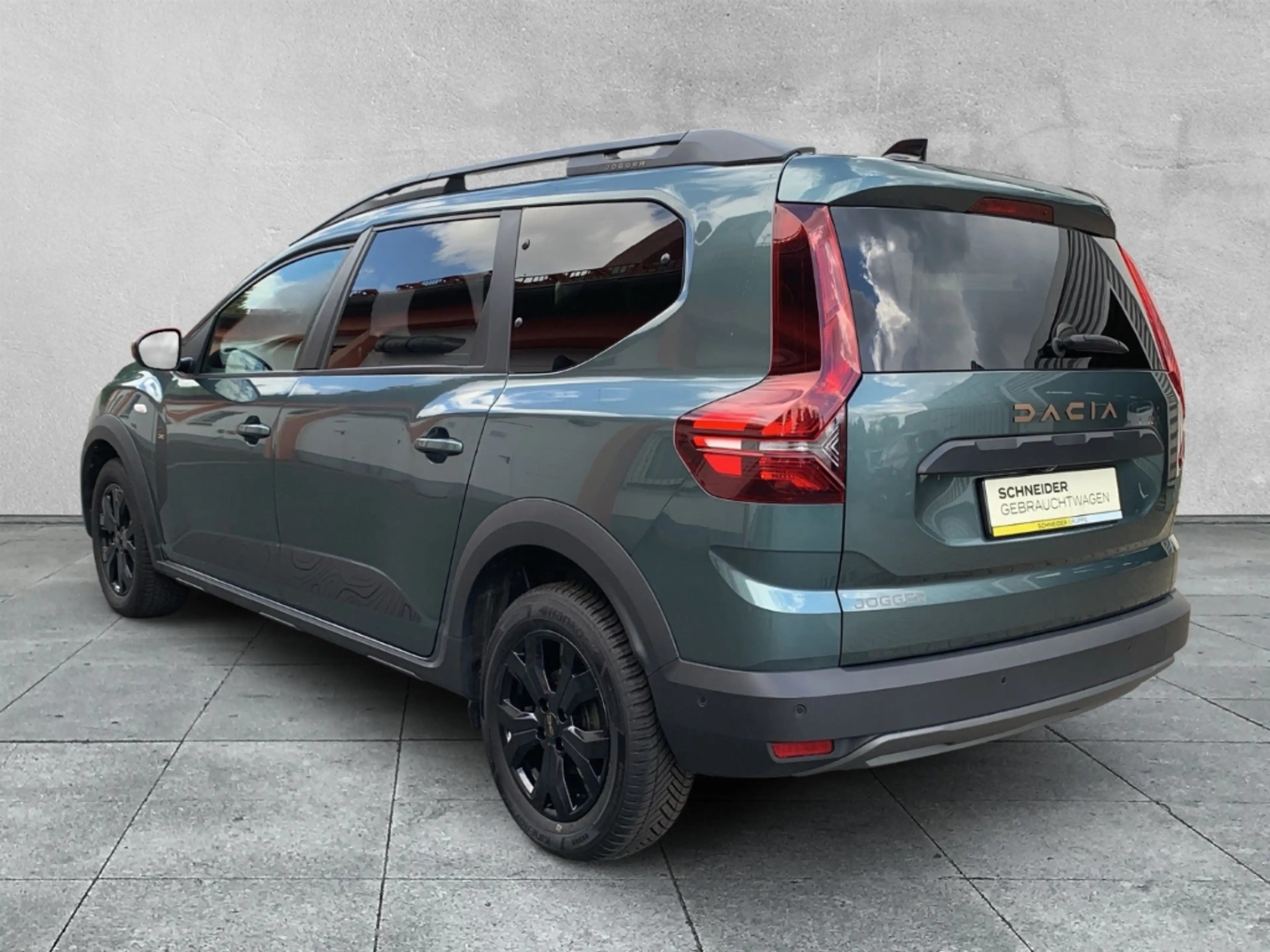 Dacia Jogger EXTREME+ TCe 110 RENEW Extreme 7-SITZER+NAVI+LED — photo 3