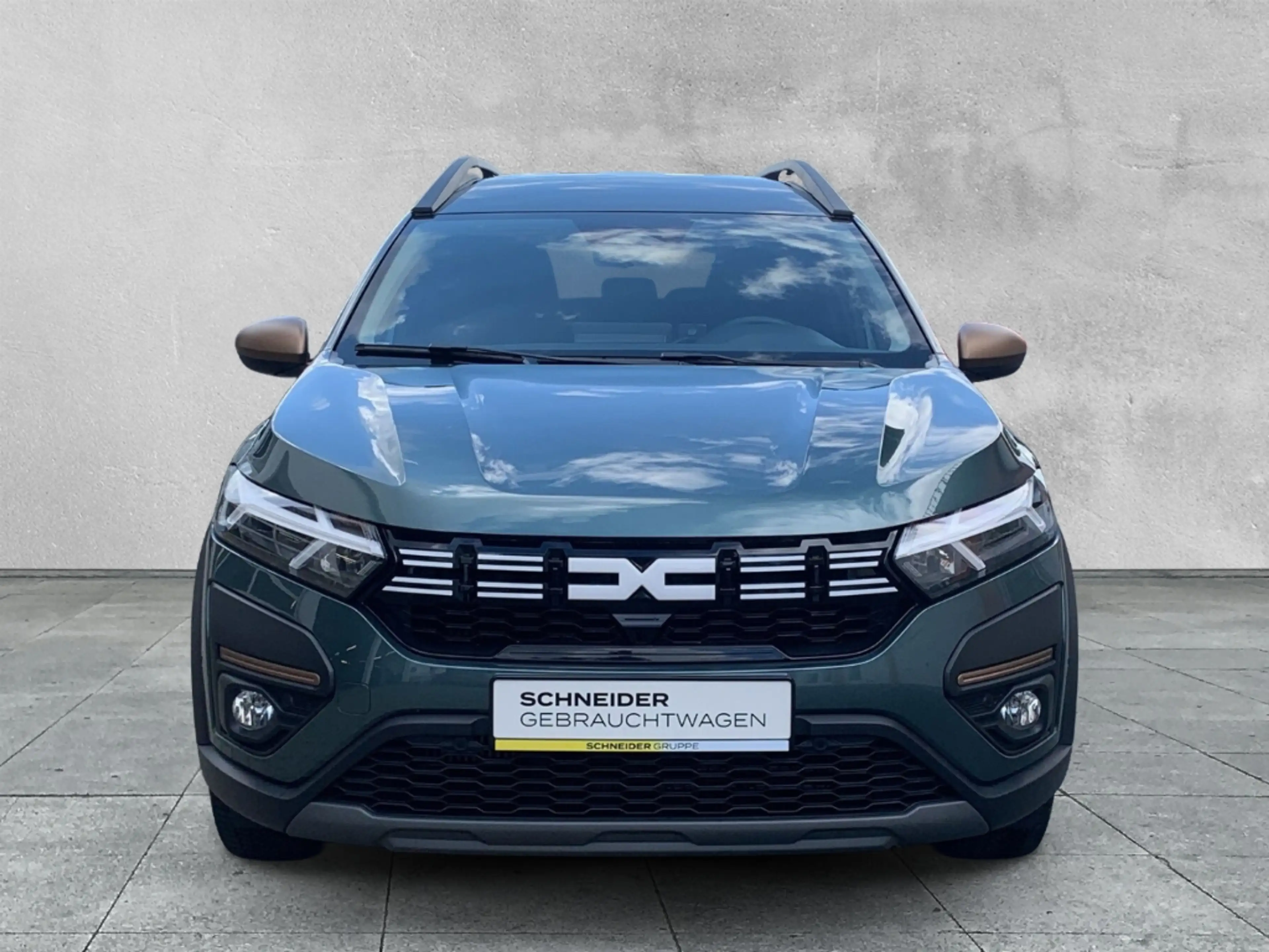 Dacia Jogger EXTREME+ TCe 110 RENEW Extreme 7-SITZER+NAVI+LED — photo 8
