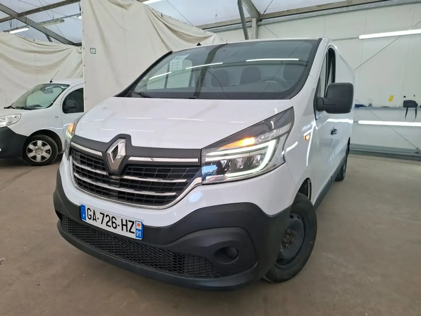 Renault Trafic Furgón 29 L2H1 Energy BluedCi 88kW Blanco - 1