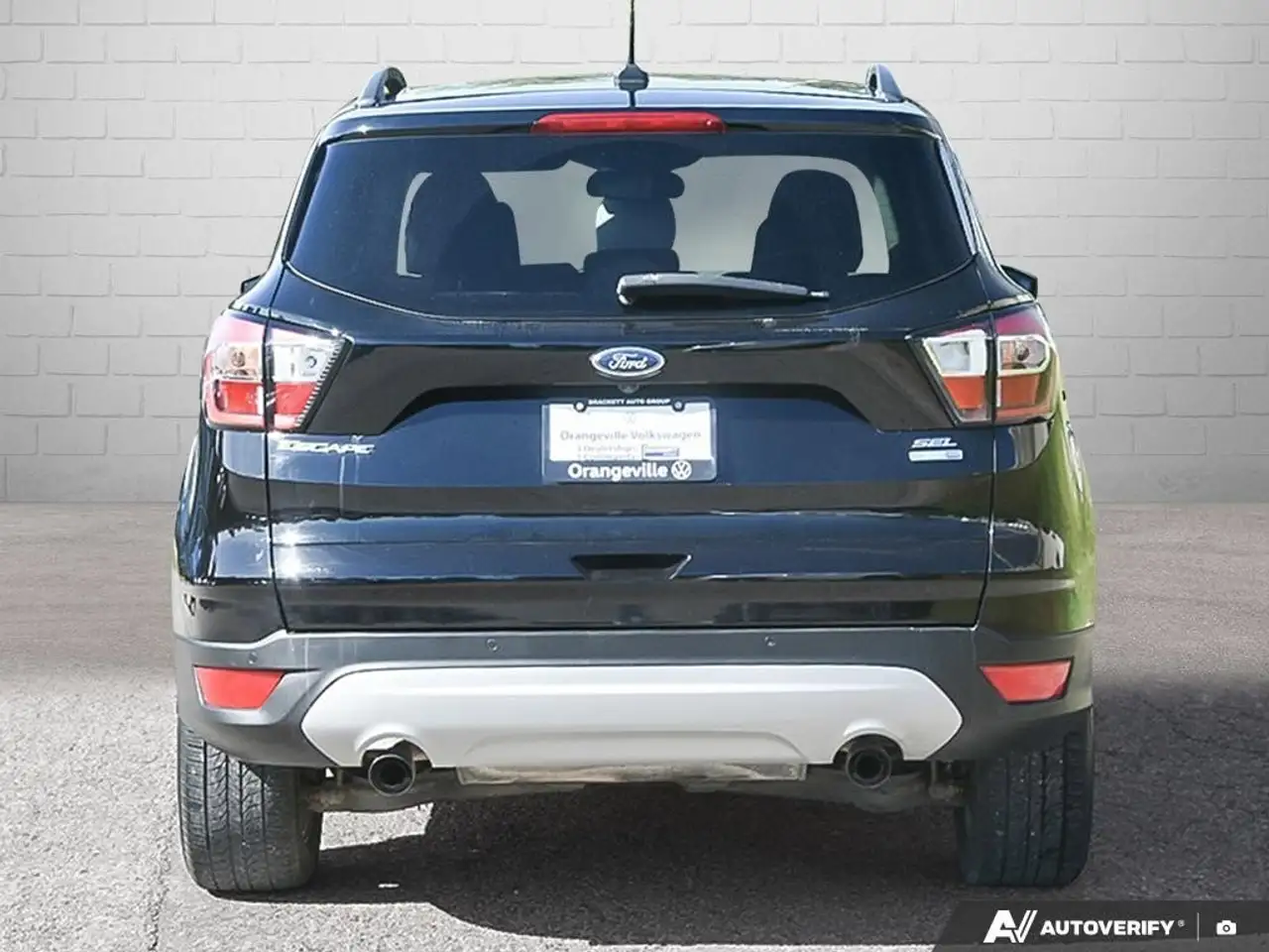 Ford Escape снимка Ford Escape