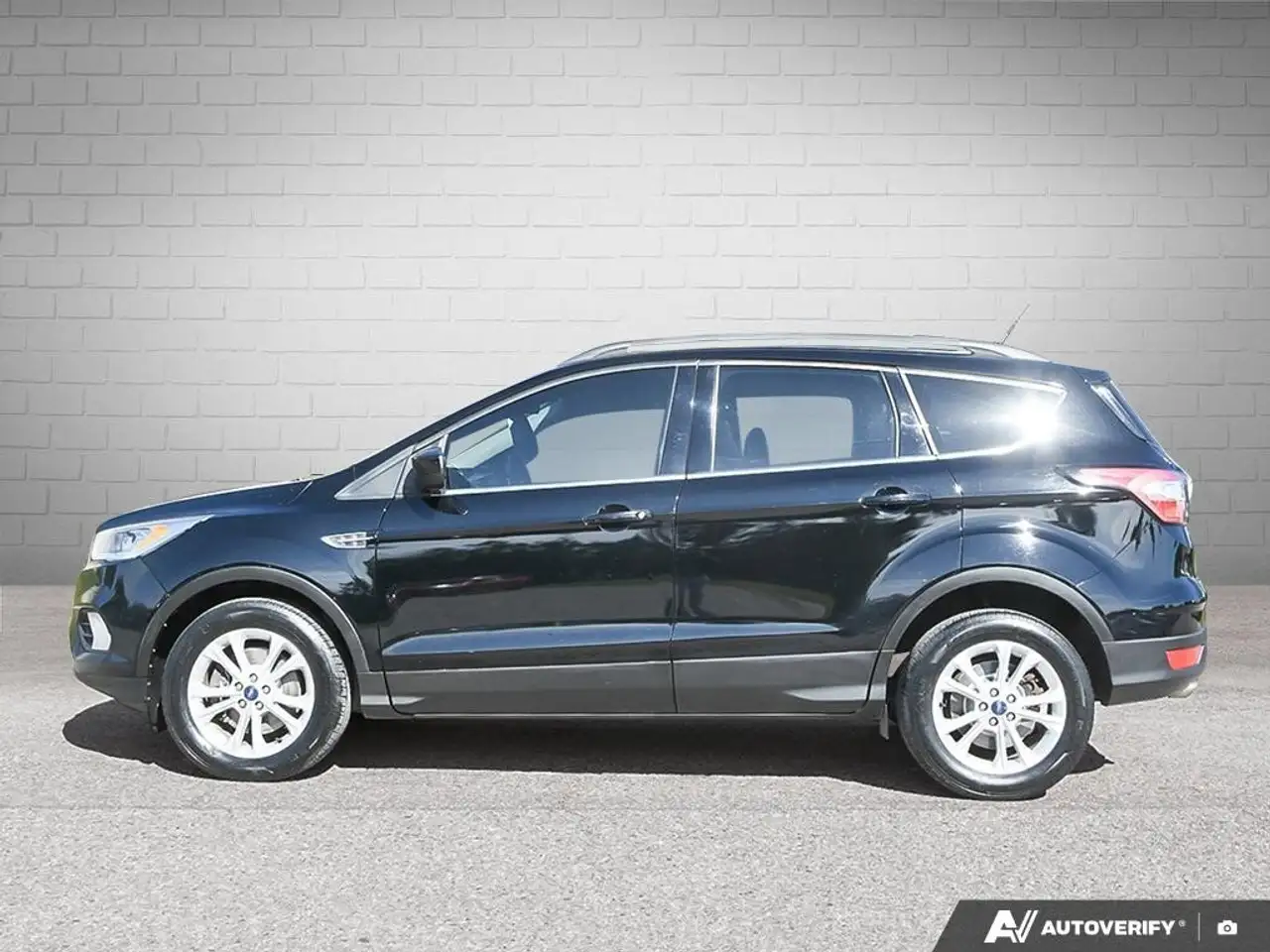 Ford Escape снимка Ford Escape