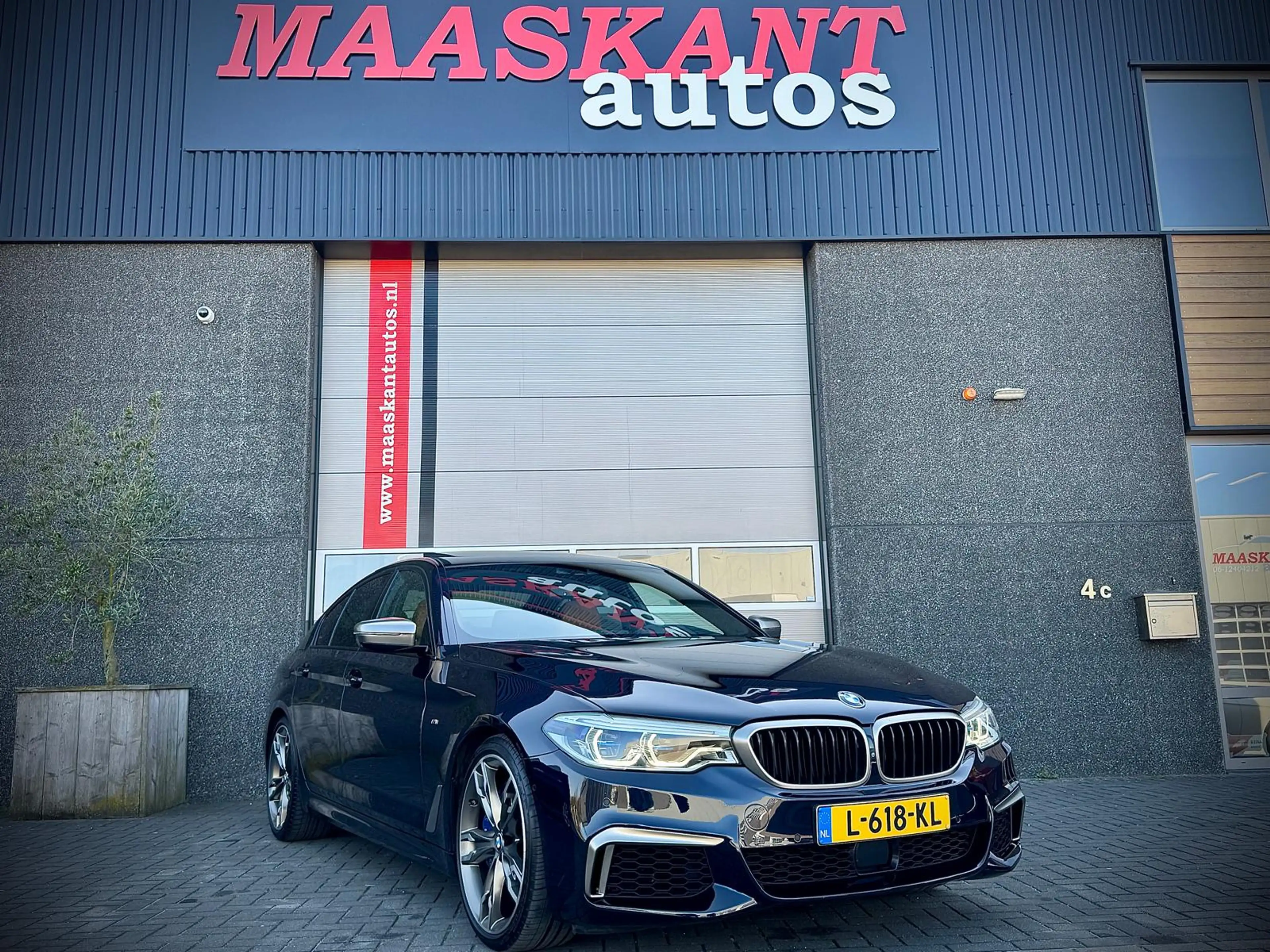 BMW M550 5-Serie (g30) M550i 530pk xDrive Aut. — photo 2