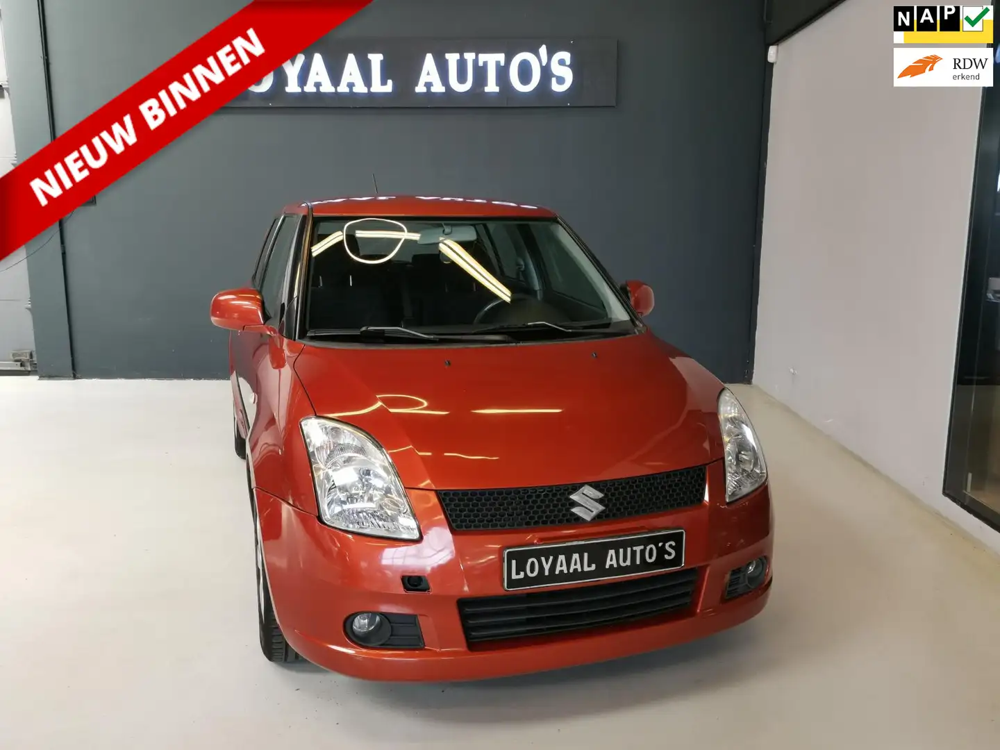 Suzuki Swift 1.3 Shogun | AIRCO | ELEK.RAMEN | NAP | APK. Orange - 1
