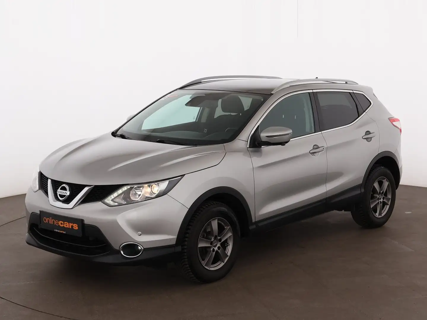 Nissan Qashqai 1.6 dCi N-Connecta 4x4 360-CAM SKY AHK Silber - 2