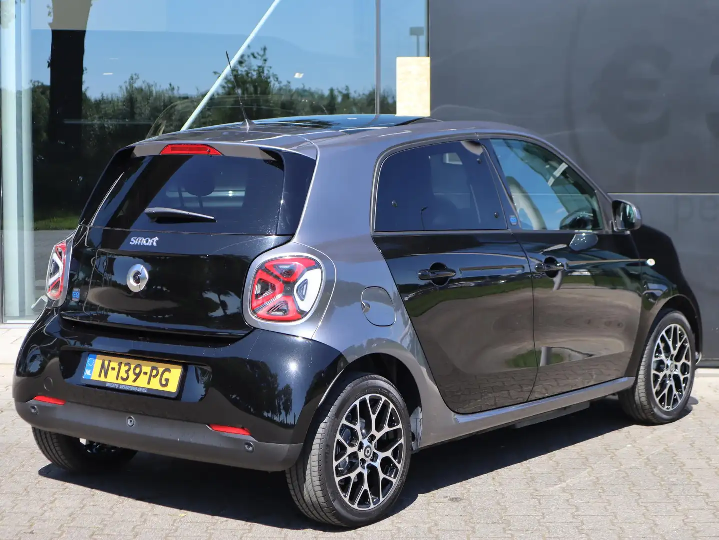 smart forFour EQ Comfort PLUS 18 kWh Climate Control | Panoramad Zwart - 2