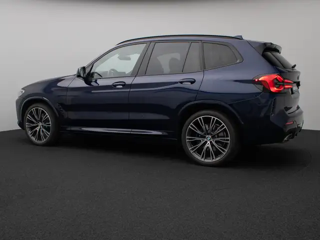 BMW X3 view 10