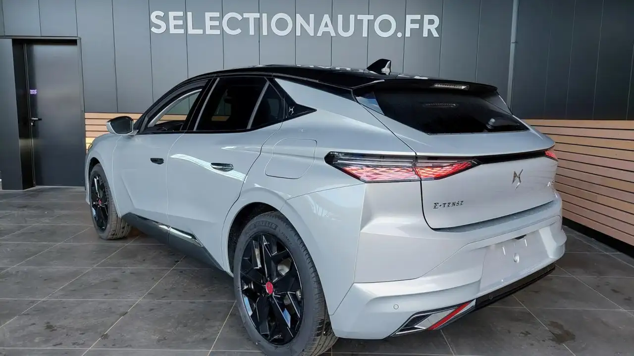 DS Automobiles DS 4 2022