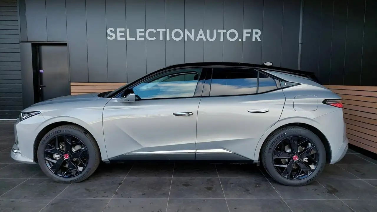 DS Automobiles DS 4 2022