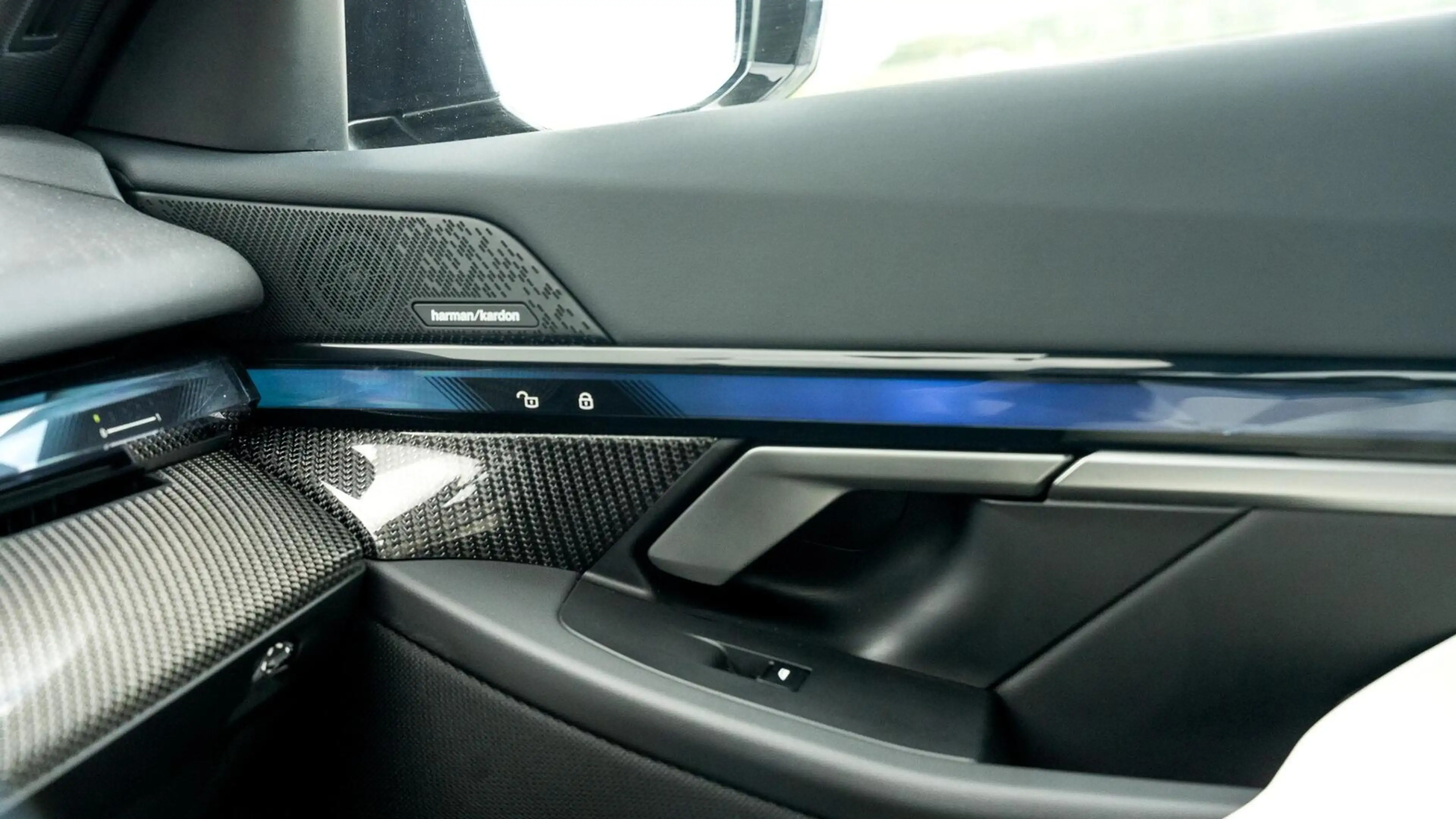 BMW i5 Touring M-Sport Pro - Carbon - Leer- Trekhaak eDri — photo 14