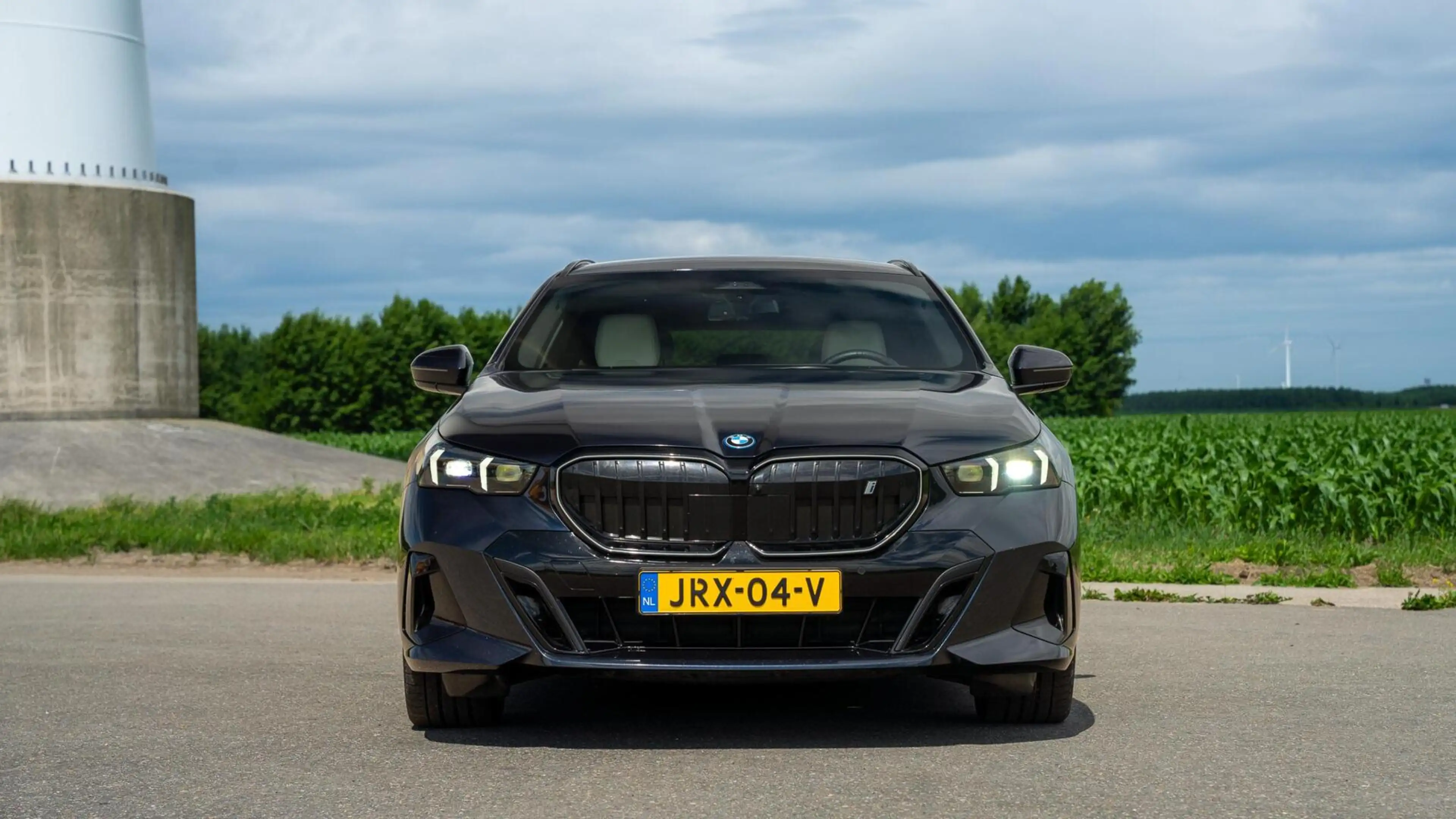BMW i5 Touring M-Sport Pro - Carbon - Leer- Trekhaak eDri — photo 2