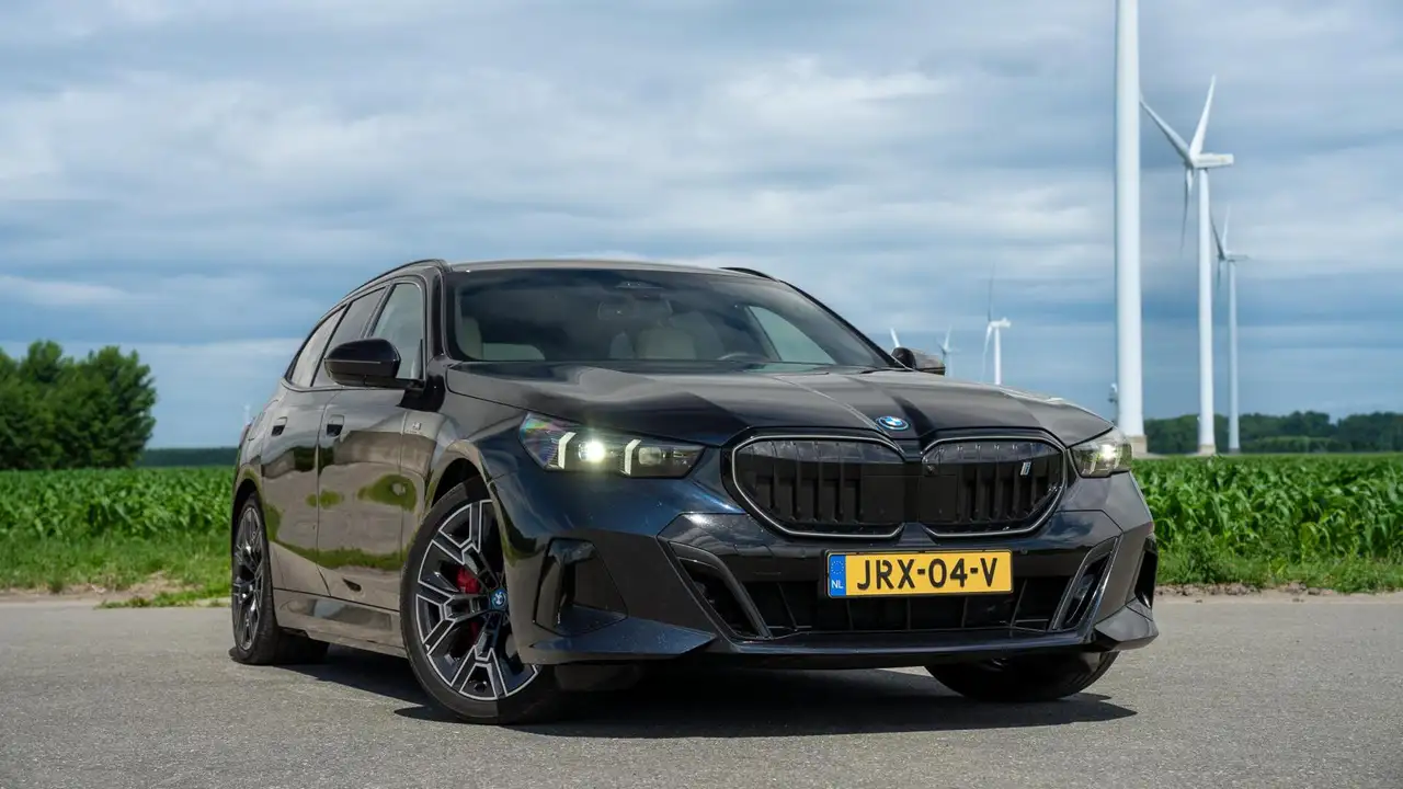 BMW i5