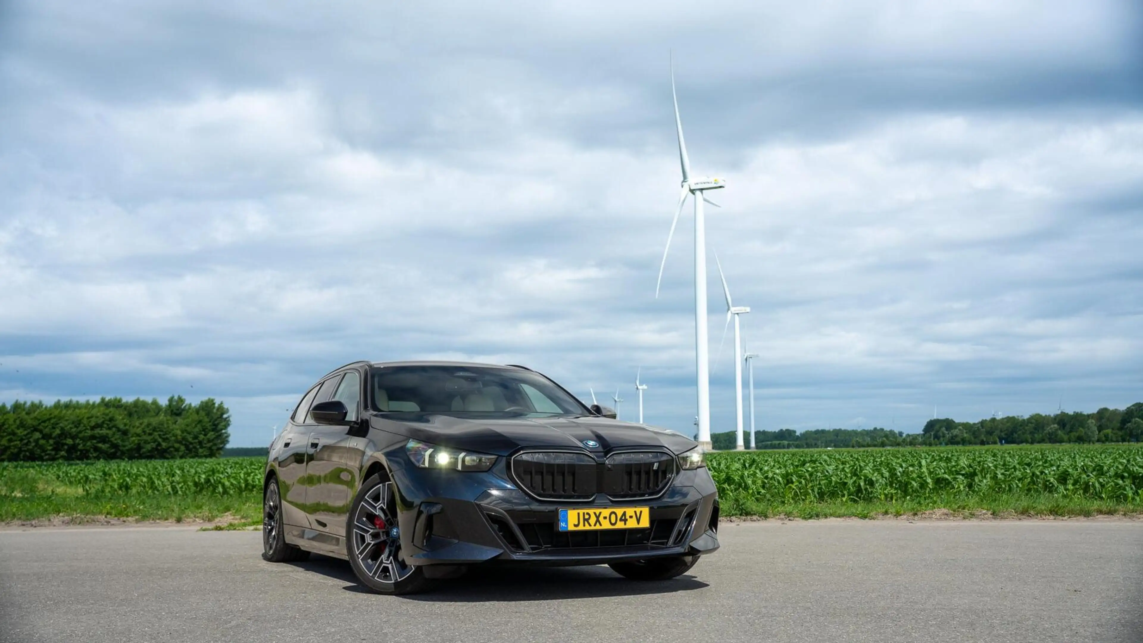 BMW i5 Touring M-Sport Pro - Carbon - Leer- Trekhaak eDri — photo 7