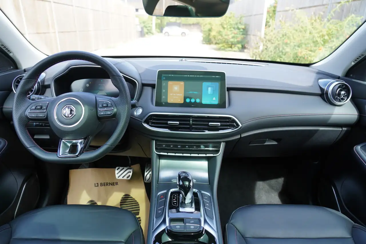 MG HS HS 1.5T-GDI Aut. Luxury 8