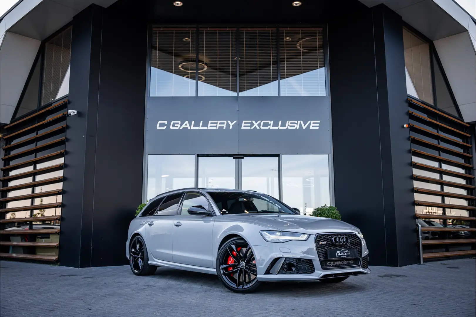 Audi RS6 Avant C7.5 4.0 TFSI quattro performance Pro Line P Grijs - 1
