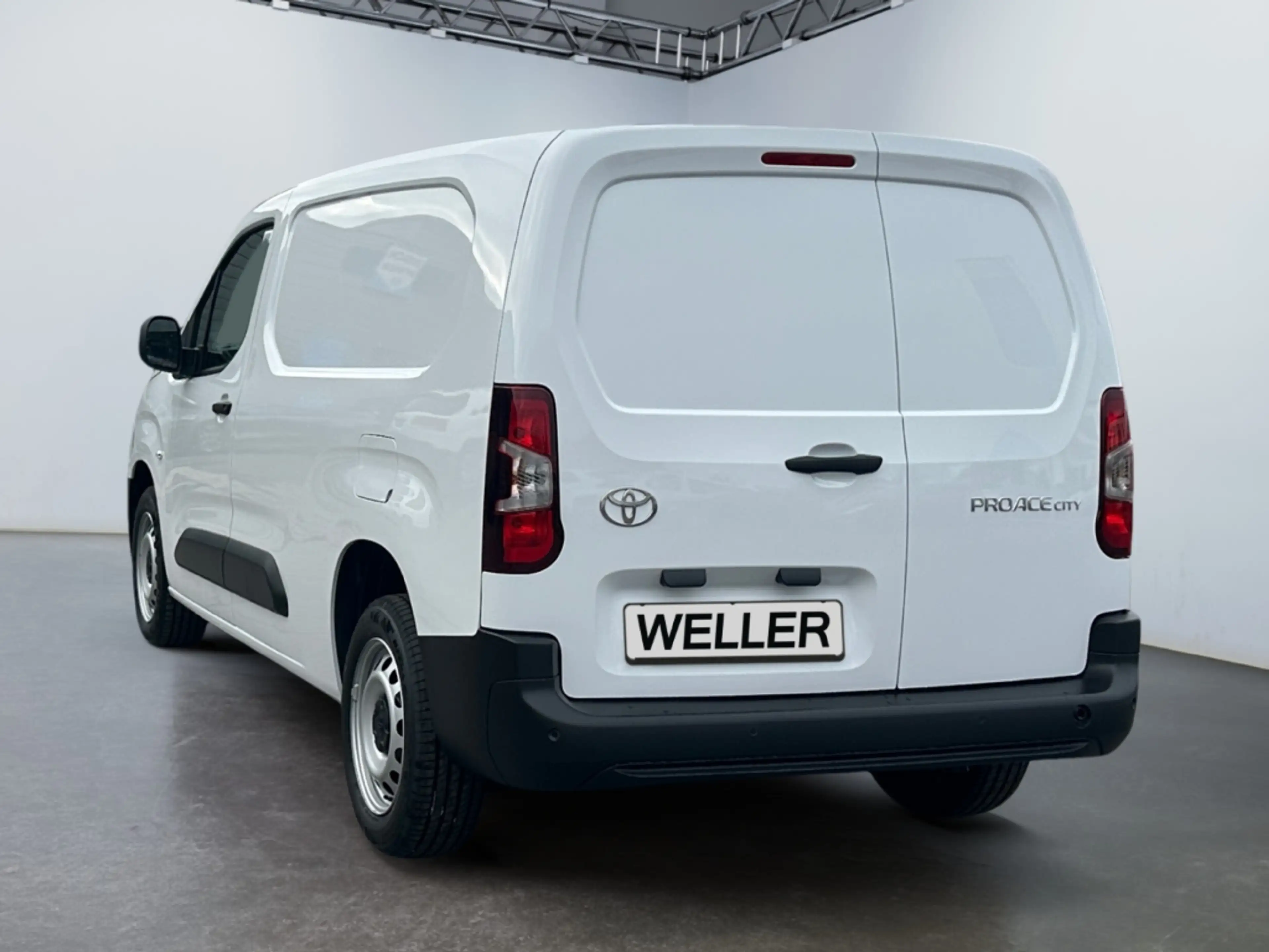 Toyota Proace City L2 Meister *Navi*DAB*APPLE-CARPLAY*CAM* — photo 7